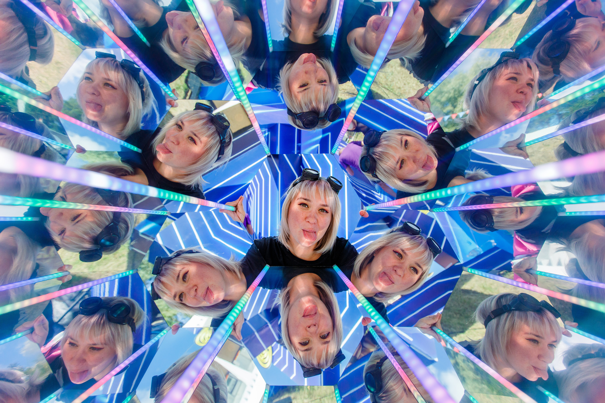 NIX (04.09.2021). Аренды интерактивных фотозон в Харькове