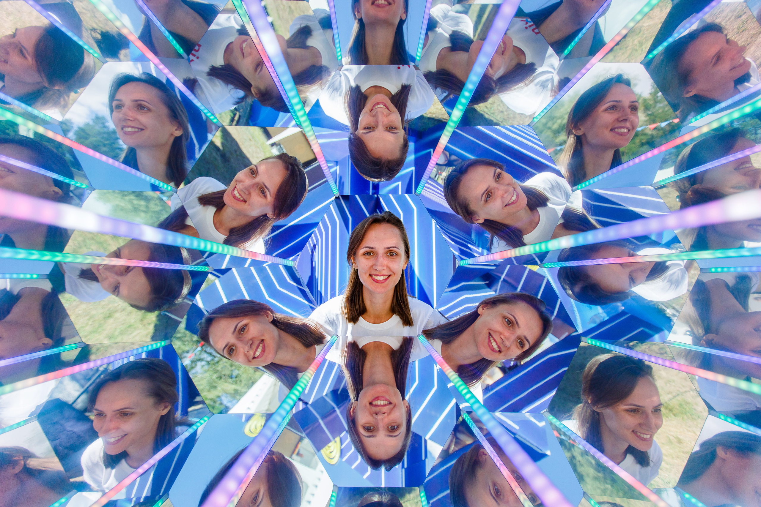 NIX (04.09.2021). Аренды интерактивных фотозон в Харькове