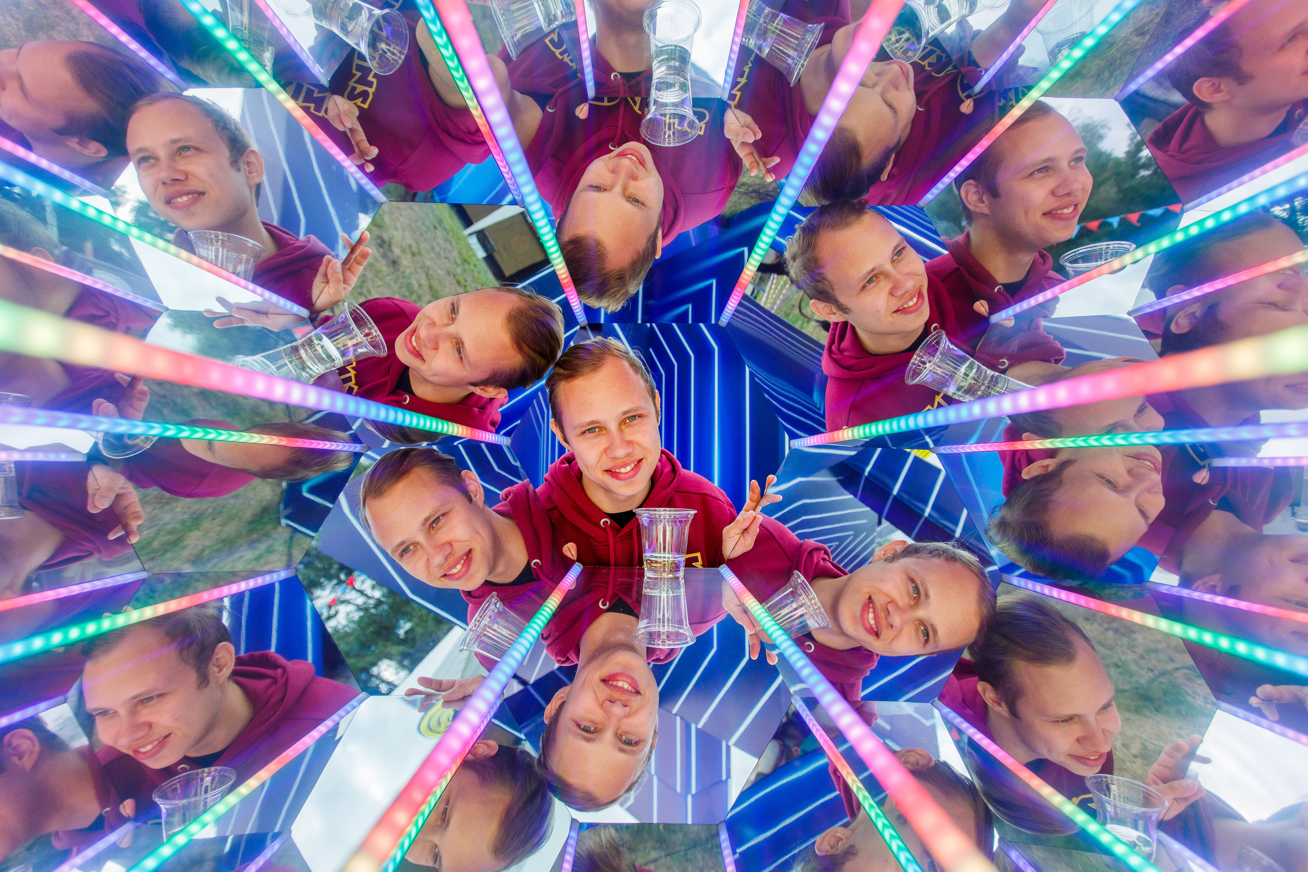 NIX (04.09.2021). Аренды интерактивных фотозон в Харькове