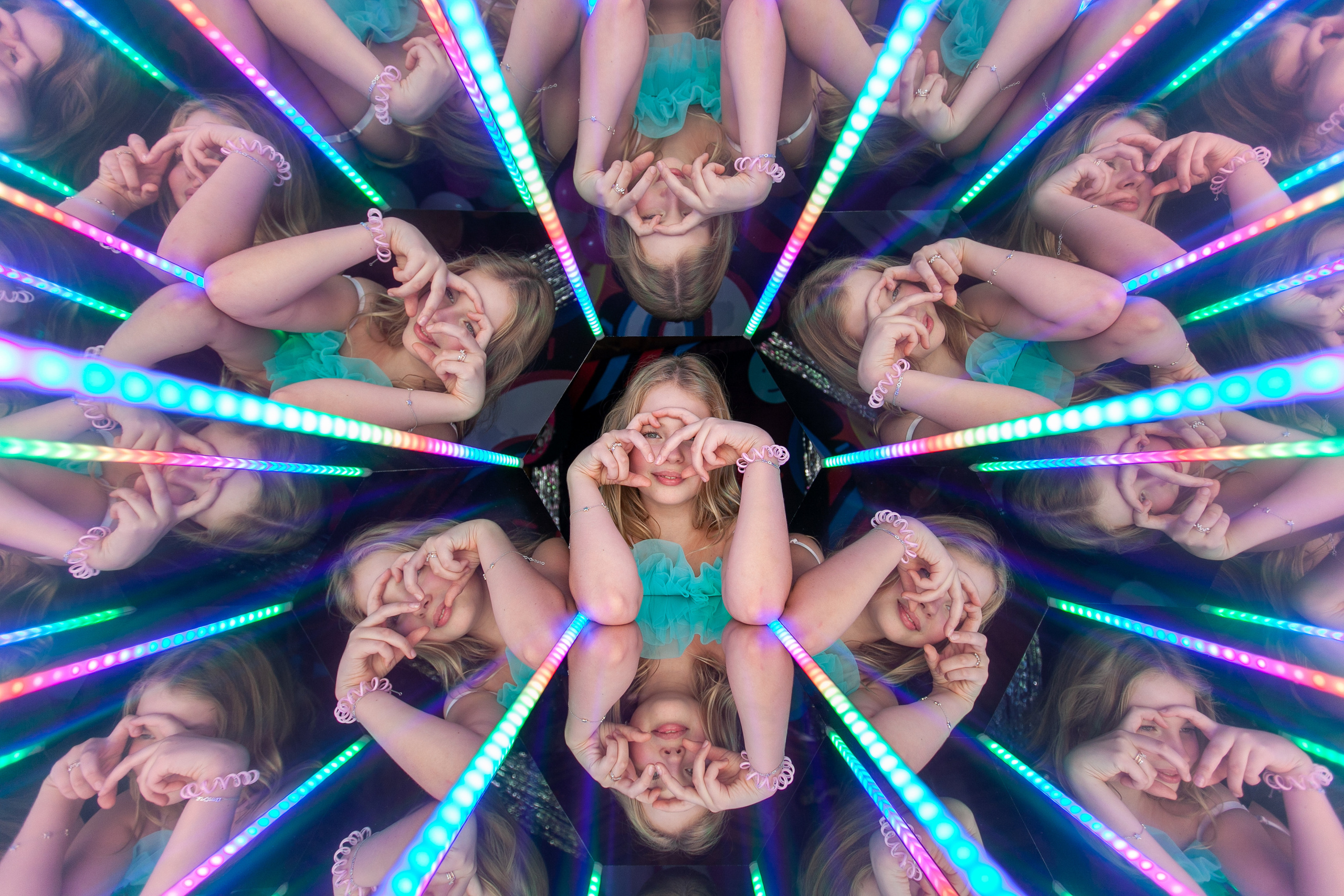 Калейдоскоп 28.08.2021. Аренды интерактивных фотозон в Харькове