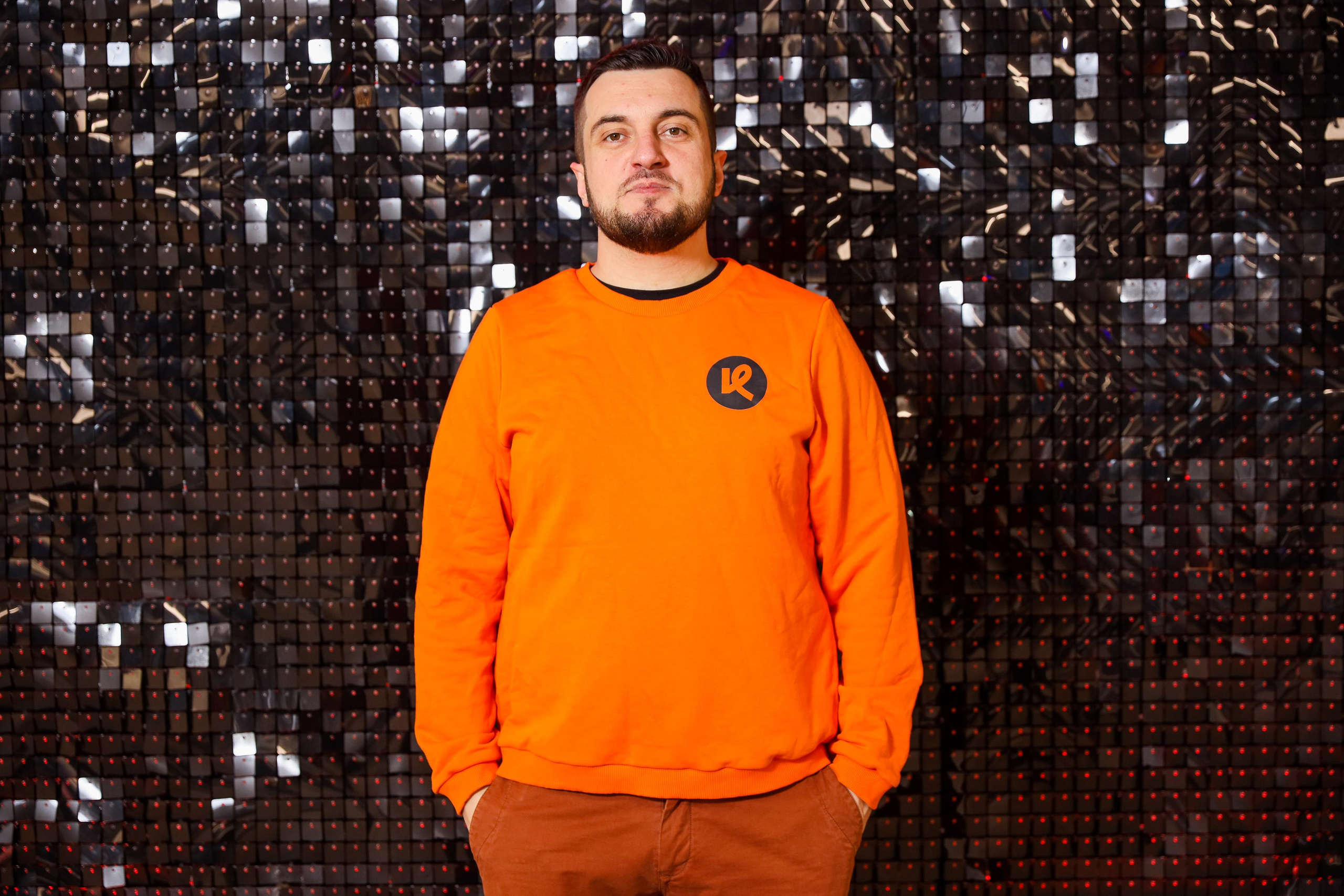 Фотомозаїка на 580 фото для ТРЦ Караван. Аренды интерактивных фотозон в Харькове