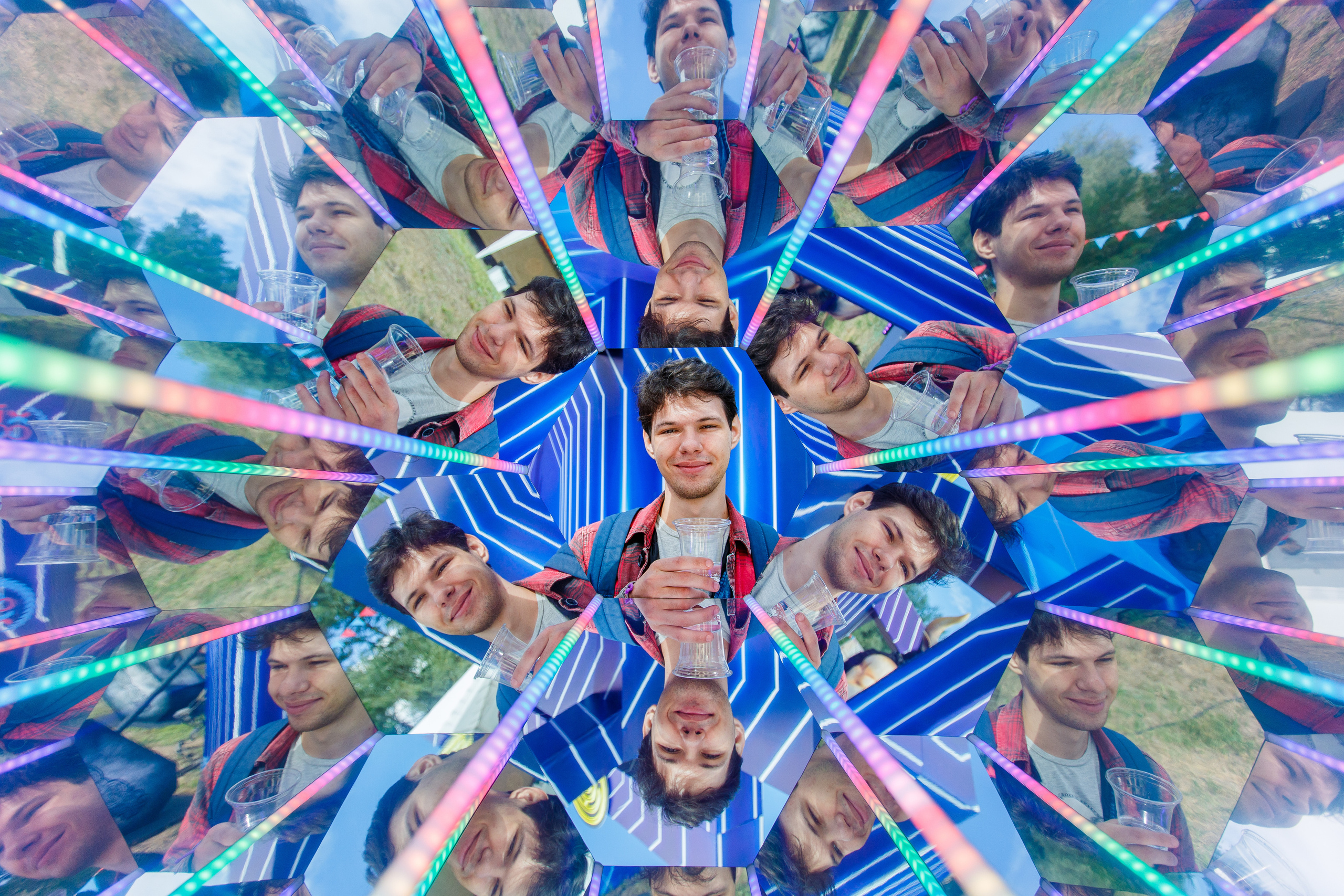 NIX (04.09.2021). Аренды интерактивных фотозон в Харькове