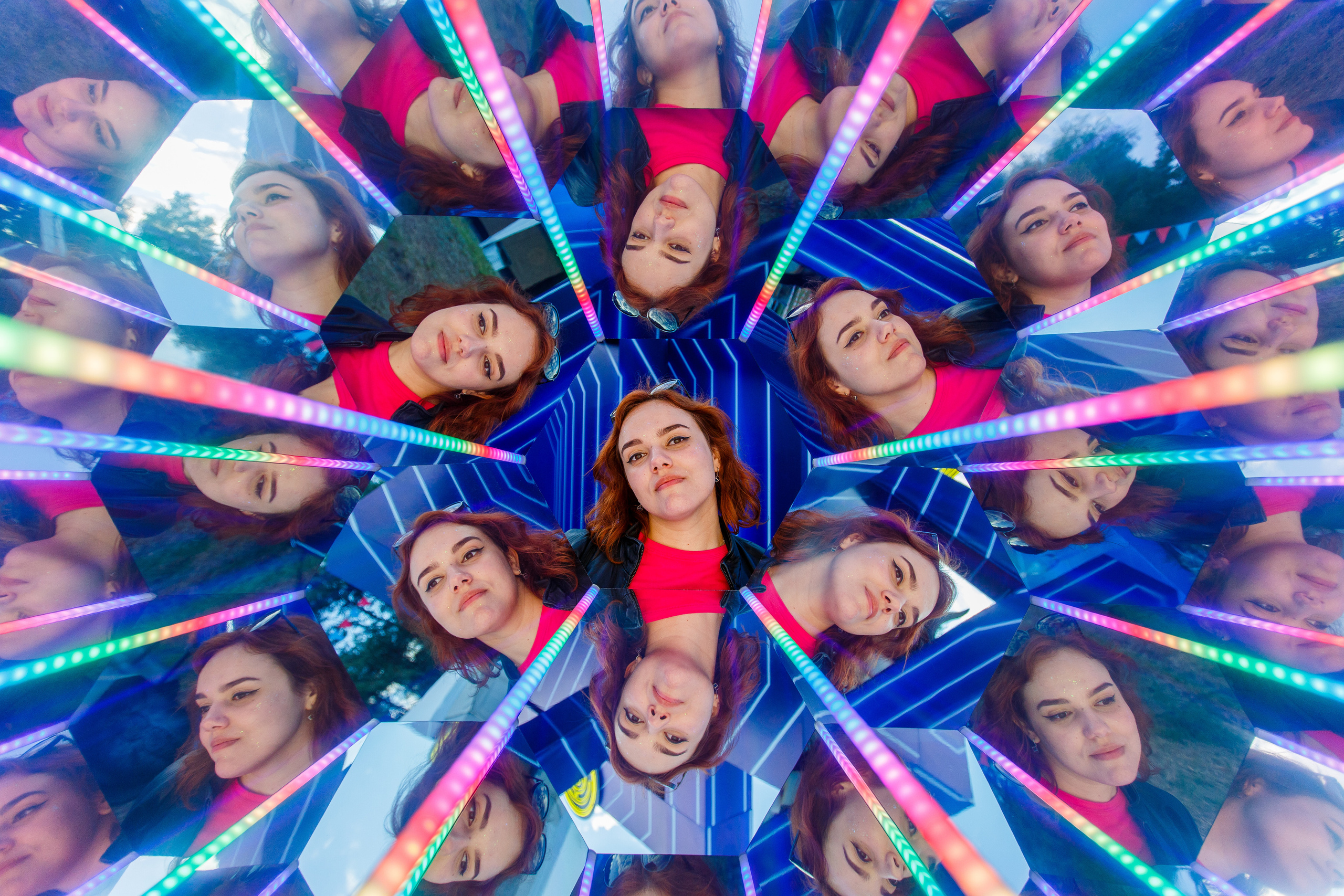 NIX (04.09.2021). Аренды интерактивных фотозон в Харькове