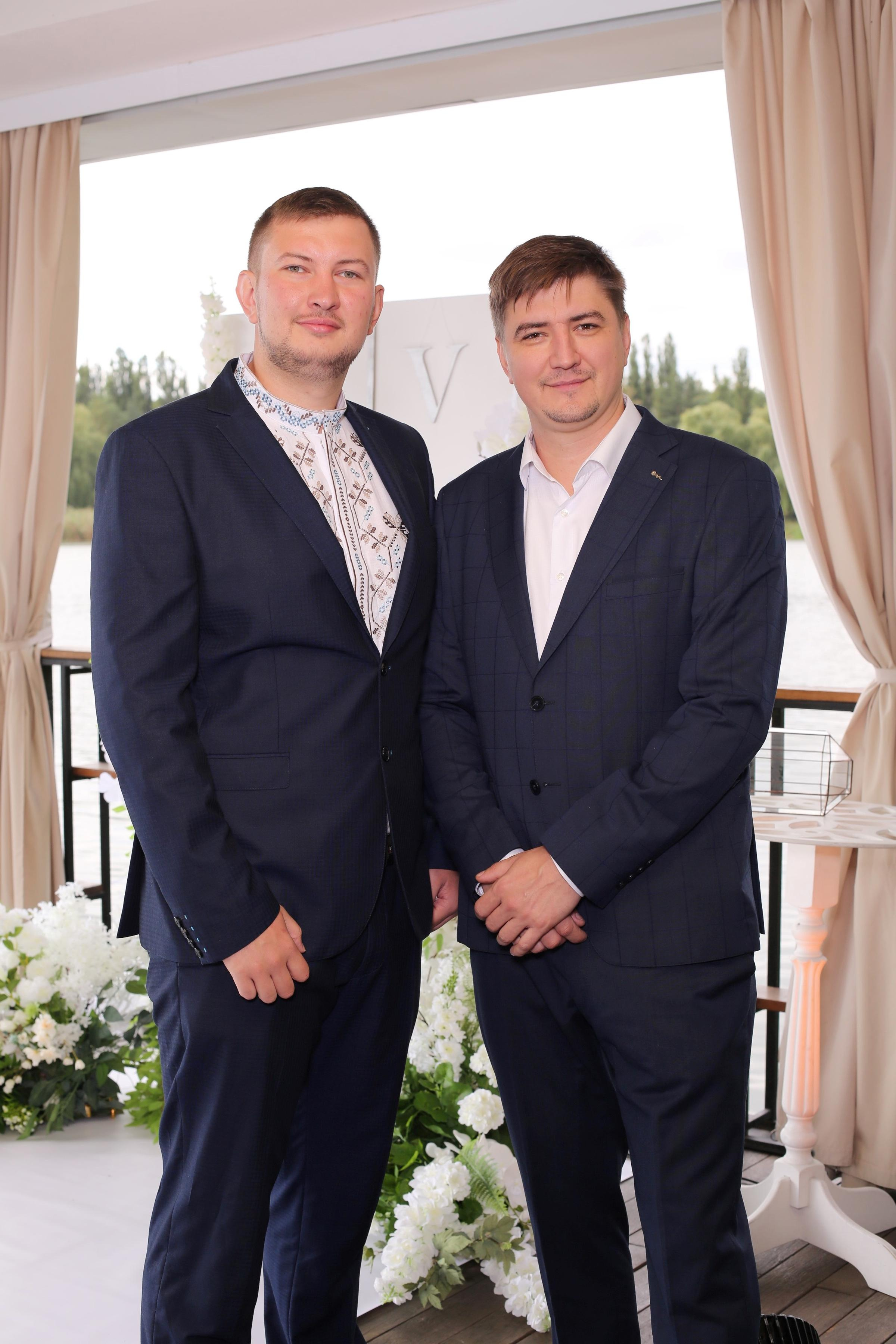 Євген та Вікторія (AiR PhotoBox). Аренды интерактивных фотозон в Харькове