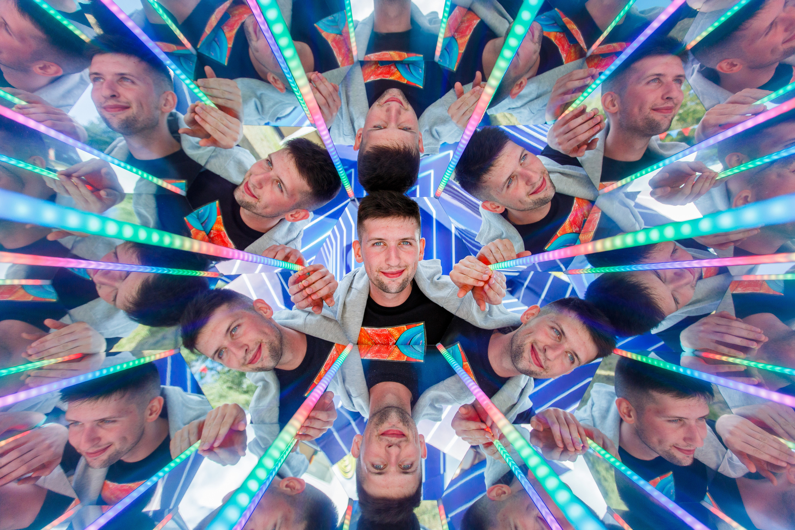 NIX (04.09.2021). Аренды интерактивных фотозон в Харькове