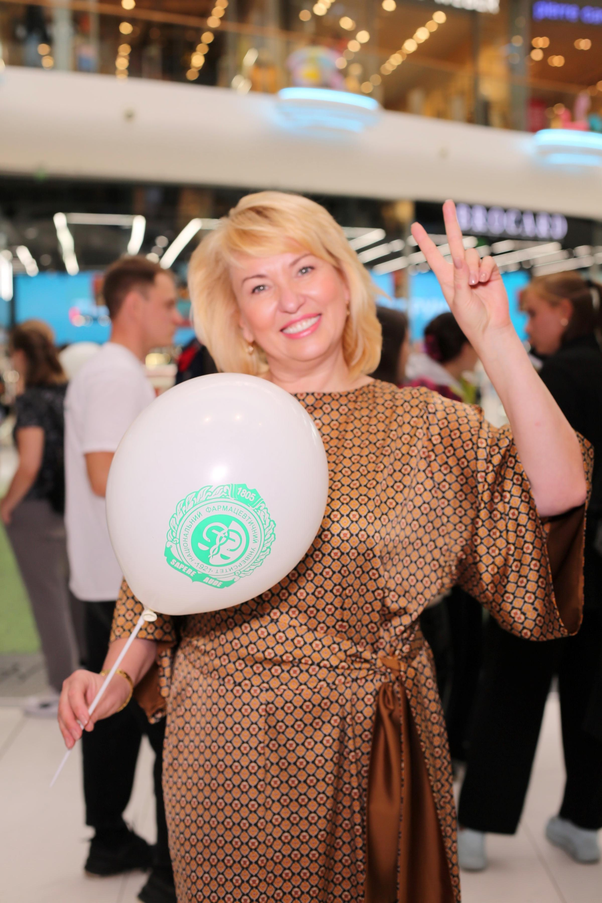 911 для НФАУ. Аренды интерактивных фотозон в Харькове