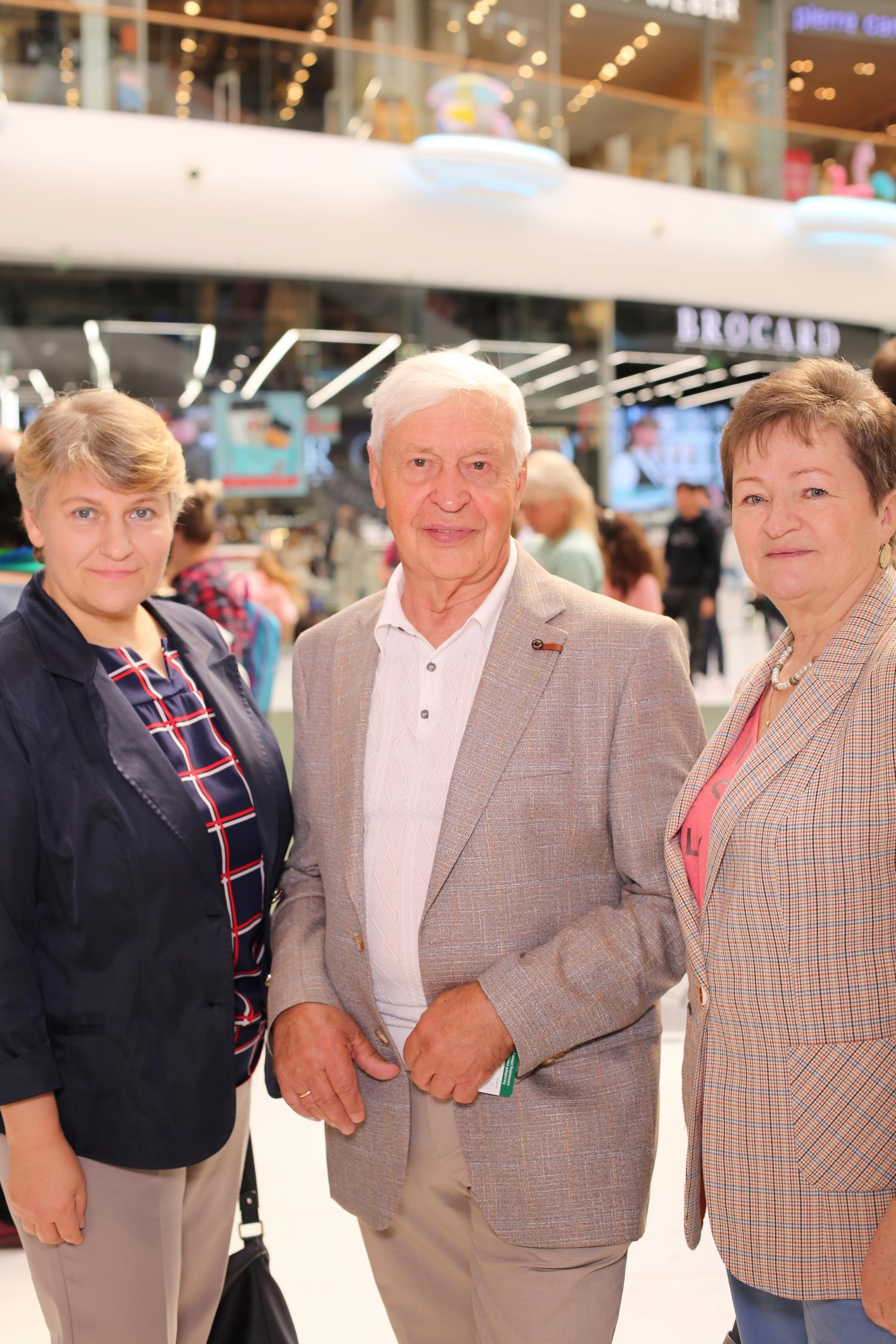 911 для НФАУ. Аренды интерактивных фотозон в Харькове