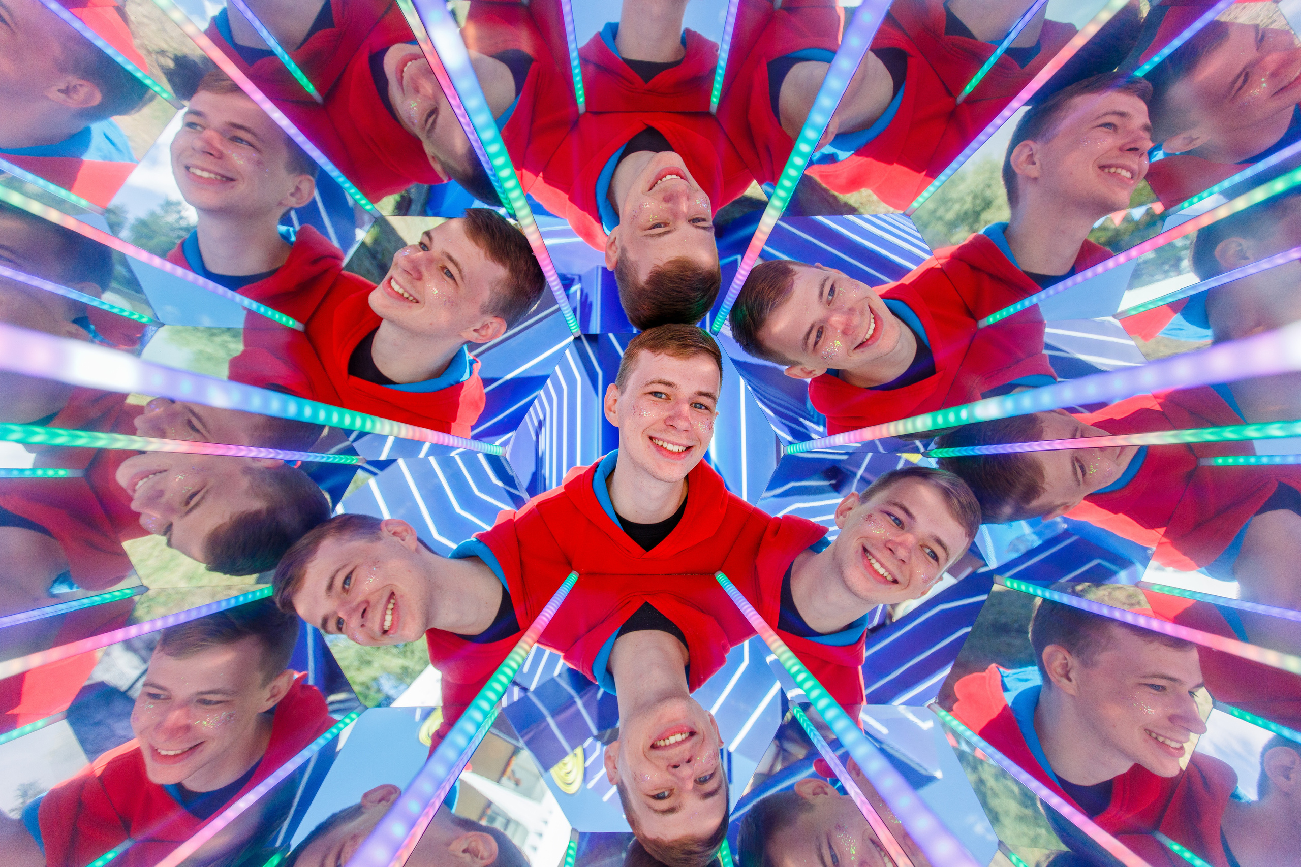 NIX (04.09.2021). Аренды интерактивных фотозон в Харькове