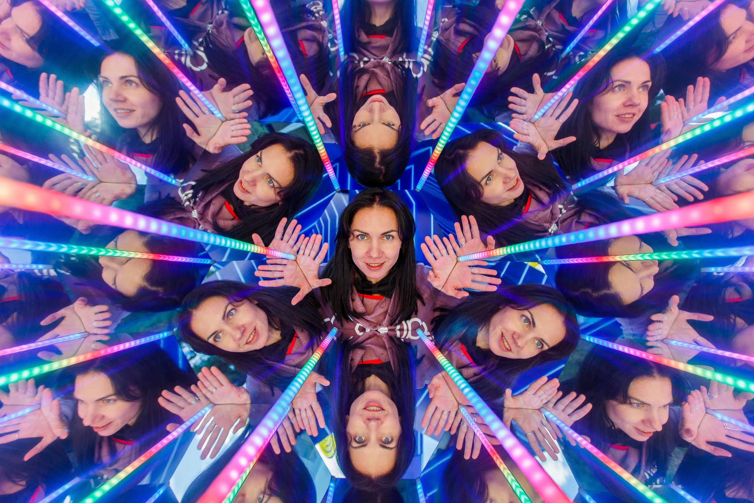 NIX (04.09.2021). Аренды интерактивных фотозон в Харькове