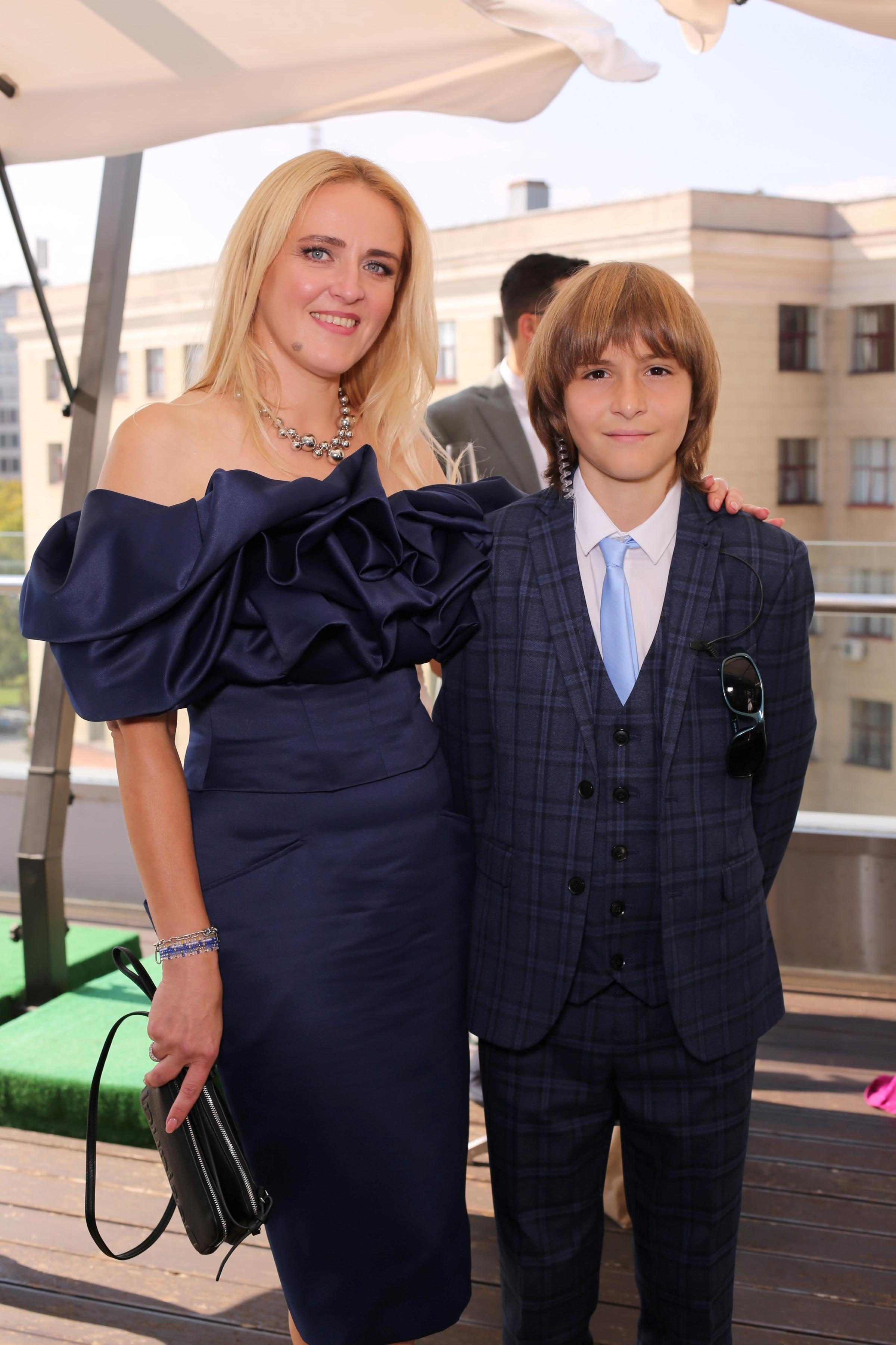 Максим та Іветта (AiR PhotoBox). Оренда інтерактивних фотозон у Харкові