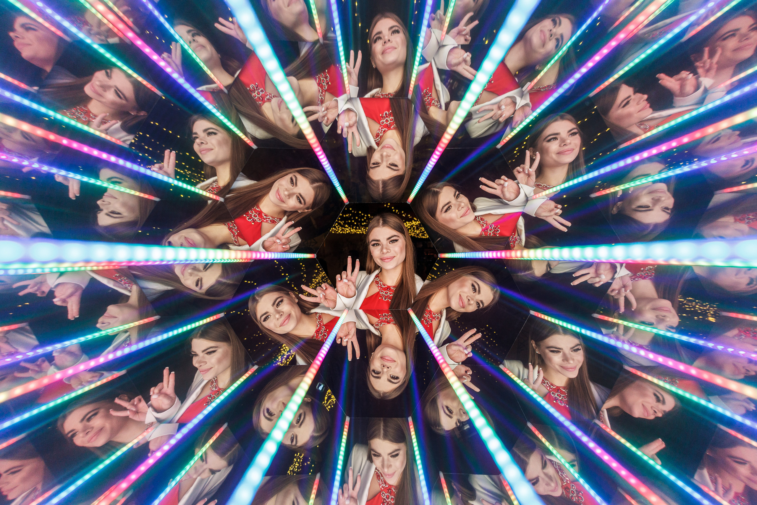 Калейдоскоп на свадьбе Алексея и Ання. Аренды интерактивных фотозон в Харькове