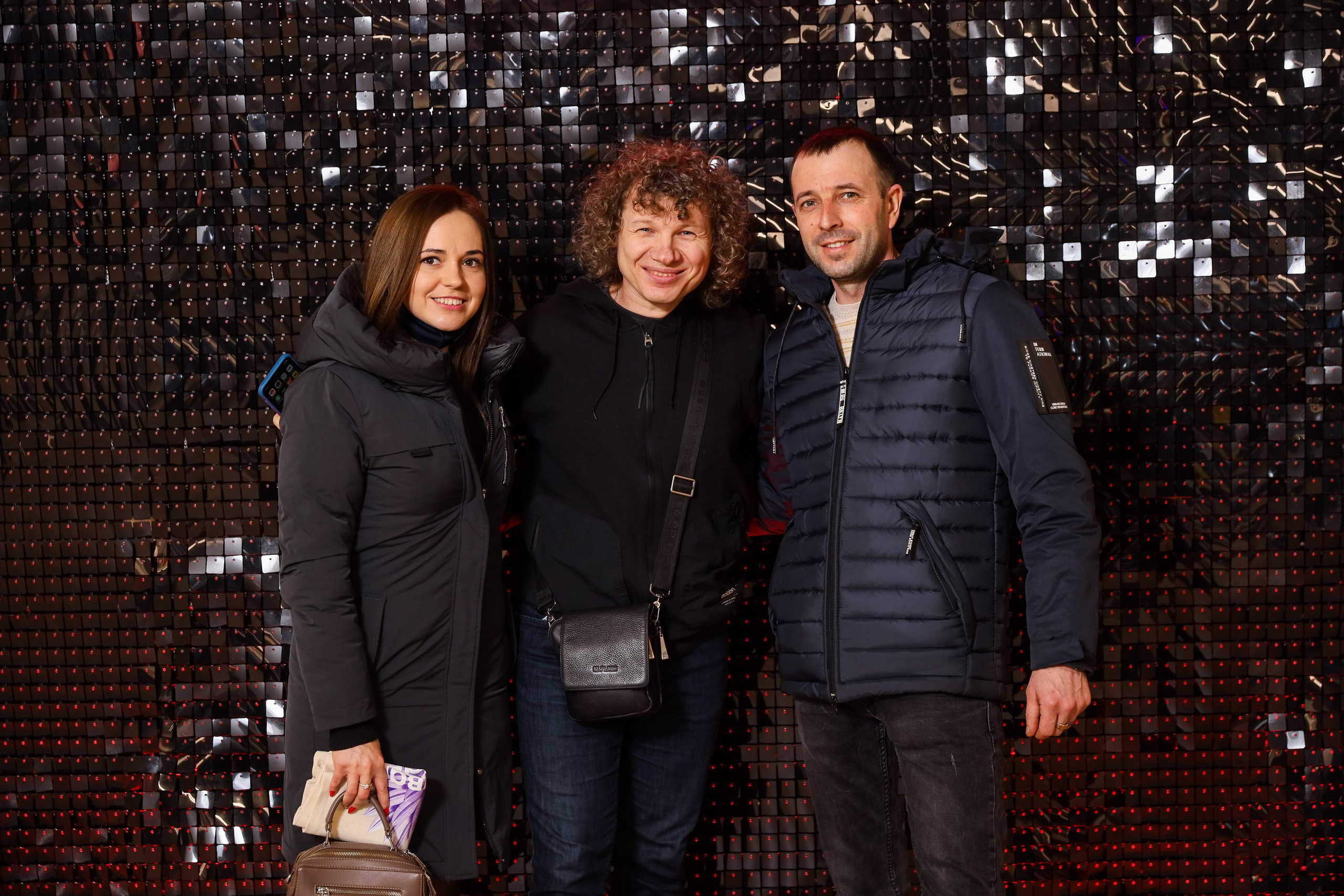 Фотомозаїка на 580 фото для ТРЦ Караван. Аренды интерактивных фотозон в Харькове