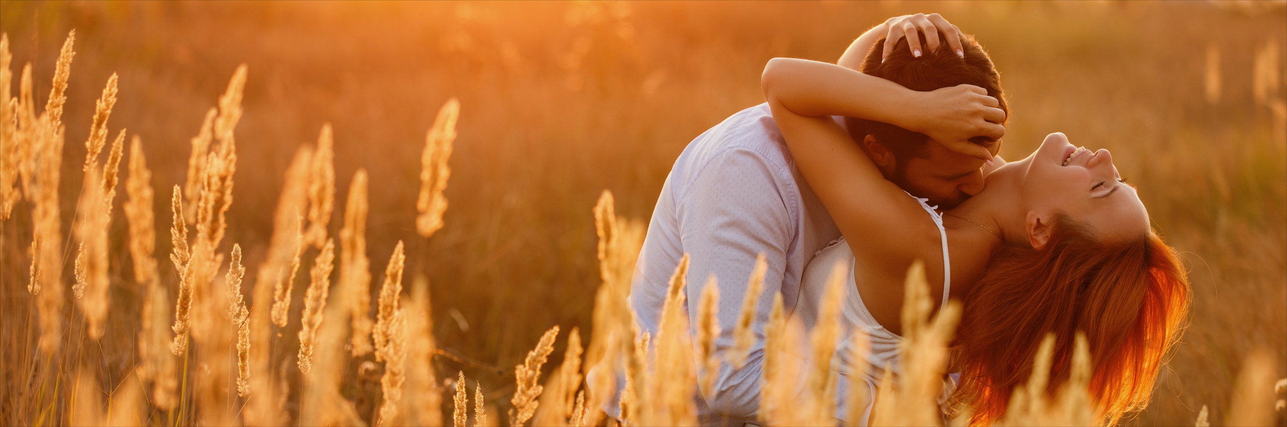 Денис (поле). Аренды интерактивных фотозон в Харькове