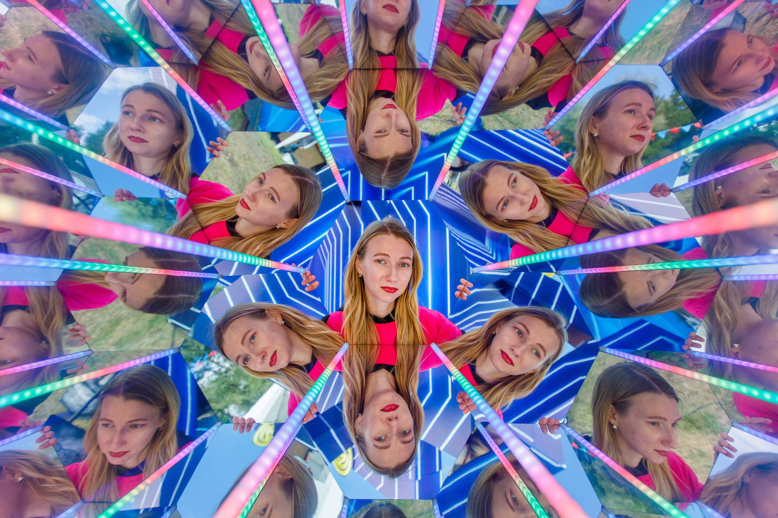 NIX (04.09.2021). Аренды интерактивных фотозон в Харькове