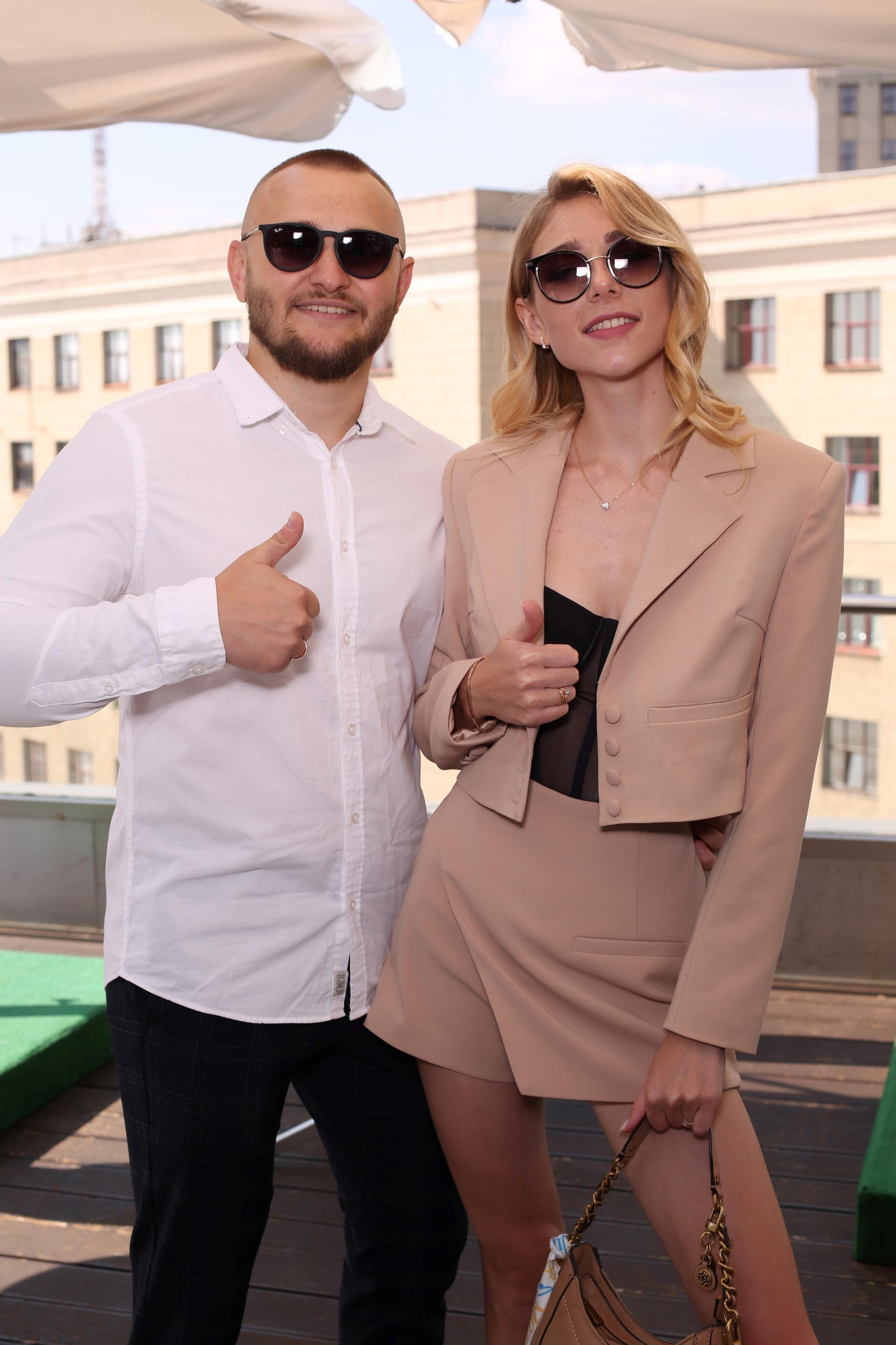 Максим та Іветта (AiR PhotoBox). Оренда інтерактивних фотозон у Харкові