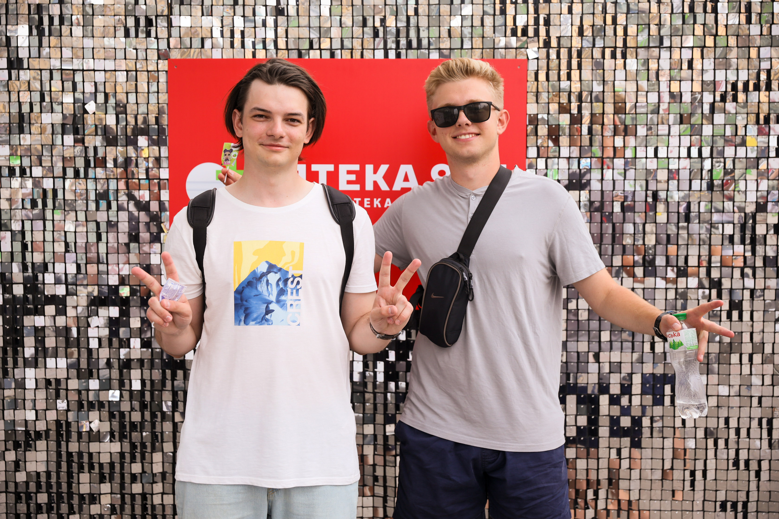 Аптека 911 (Фотомозаїка). Аренды интерактивных фотозон в Харькове