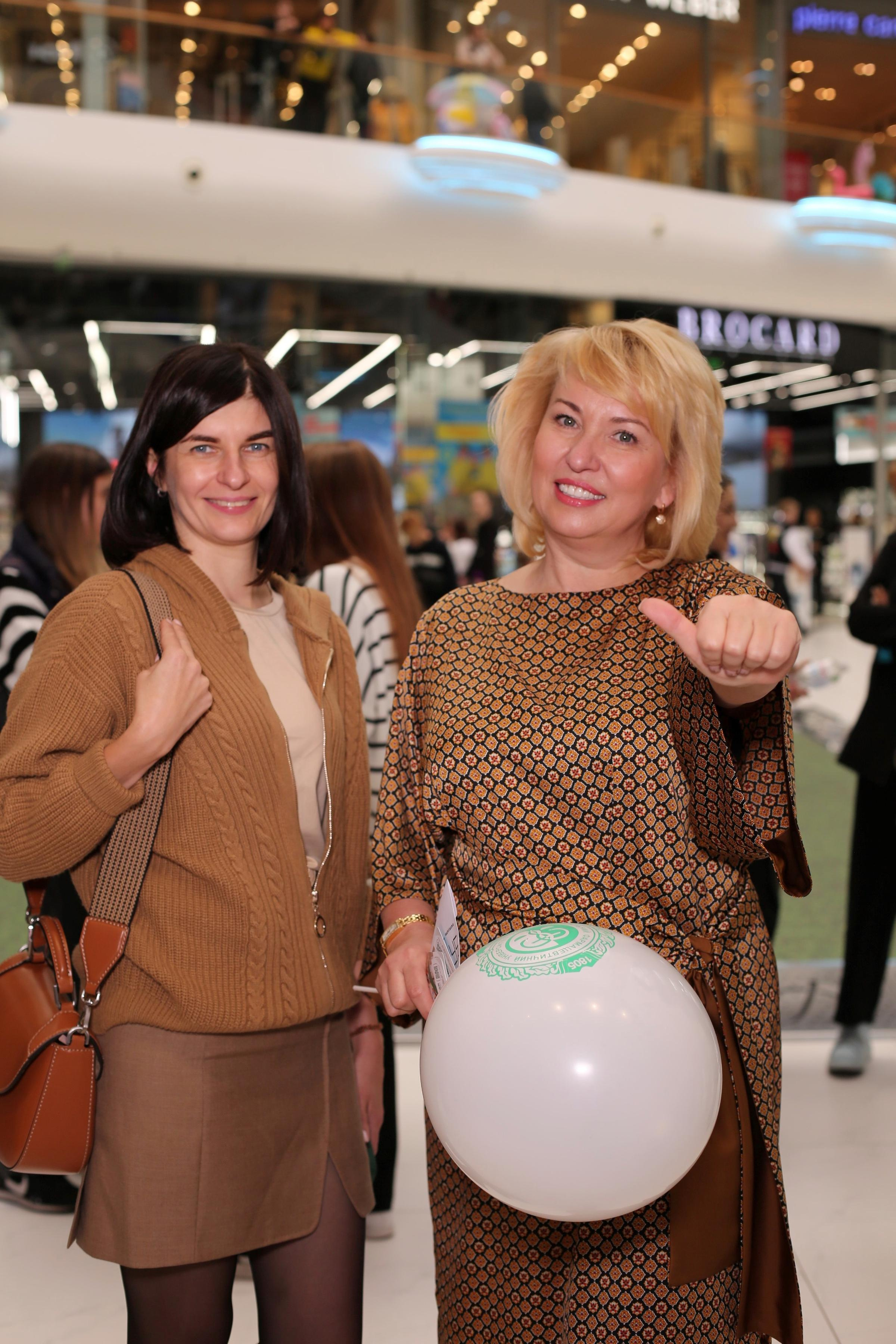 911 для НФАУ. Аренды интерактивных фотозон в Харькове