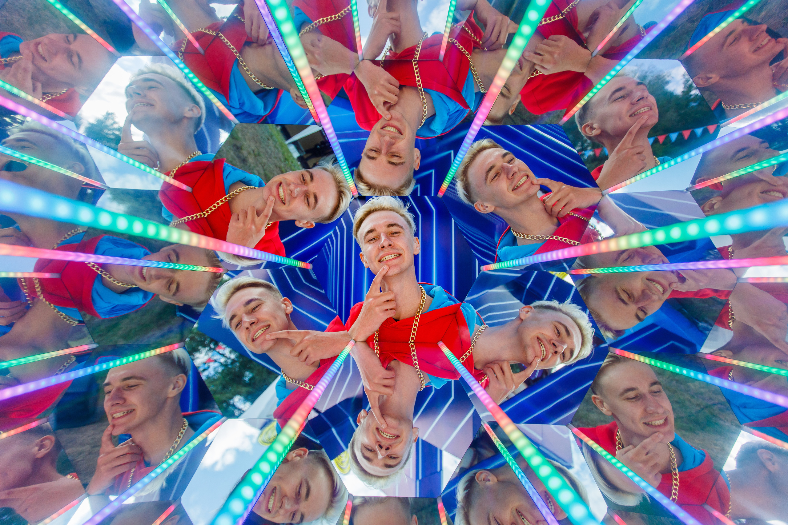 NIX (04.09.2021). Аренды интерактивных фотозон в Харькове