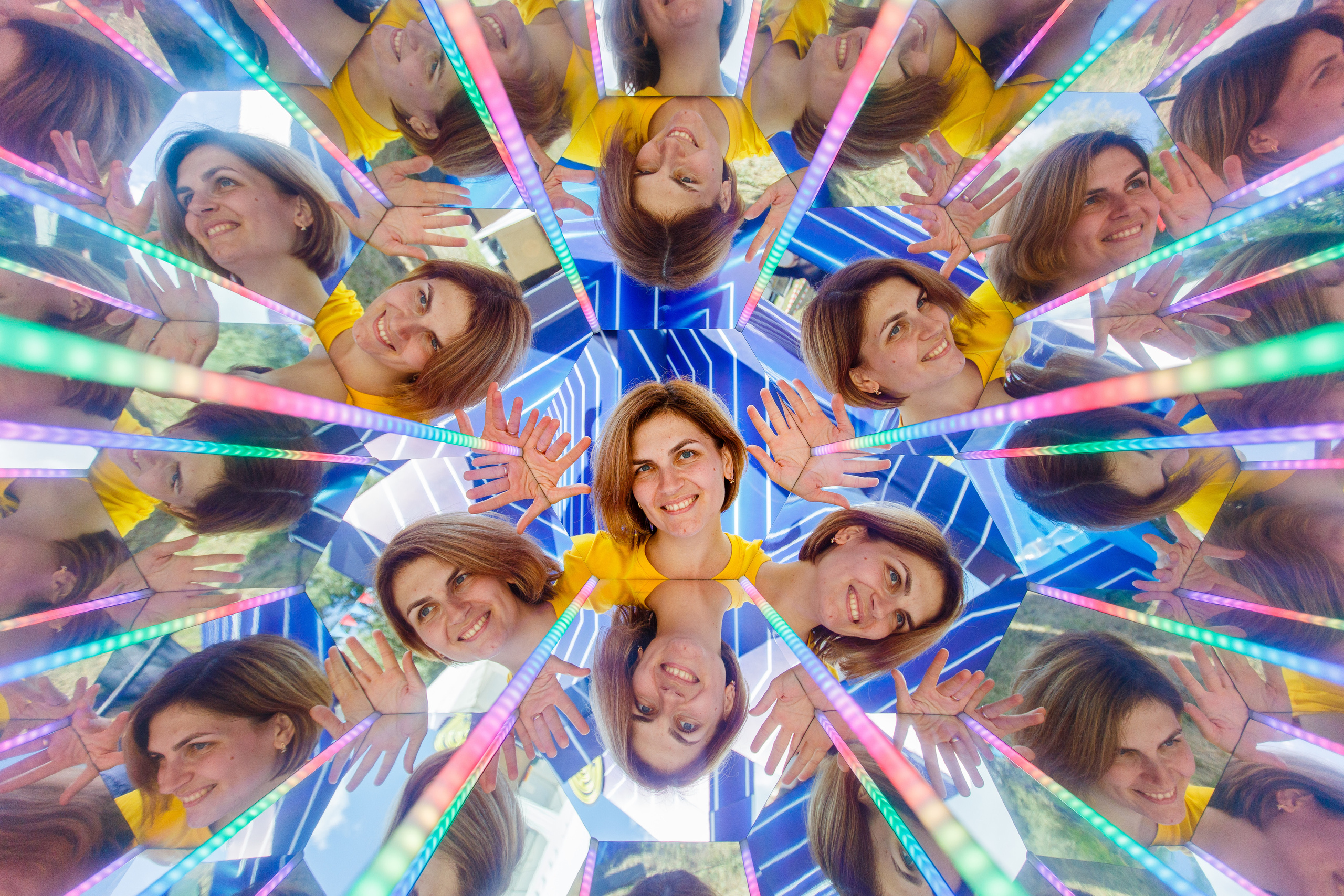 NIX (04.09.2021). Аренды интерактивных фотозон в Харькове