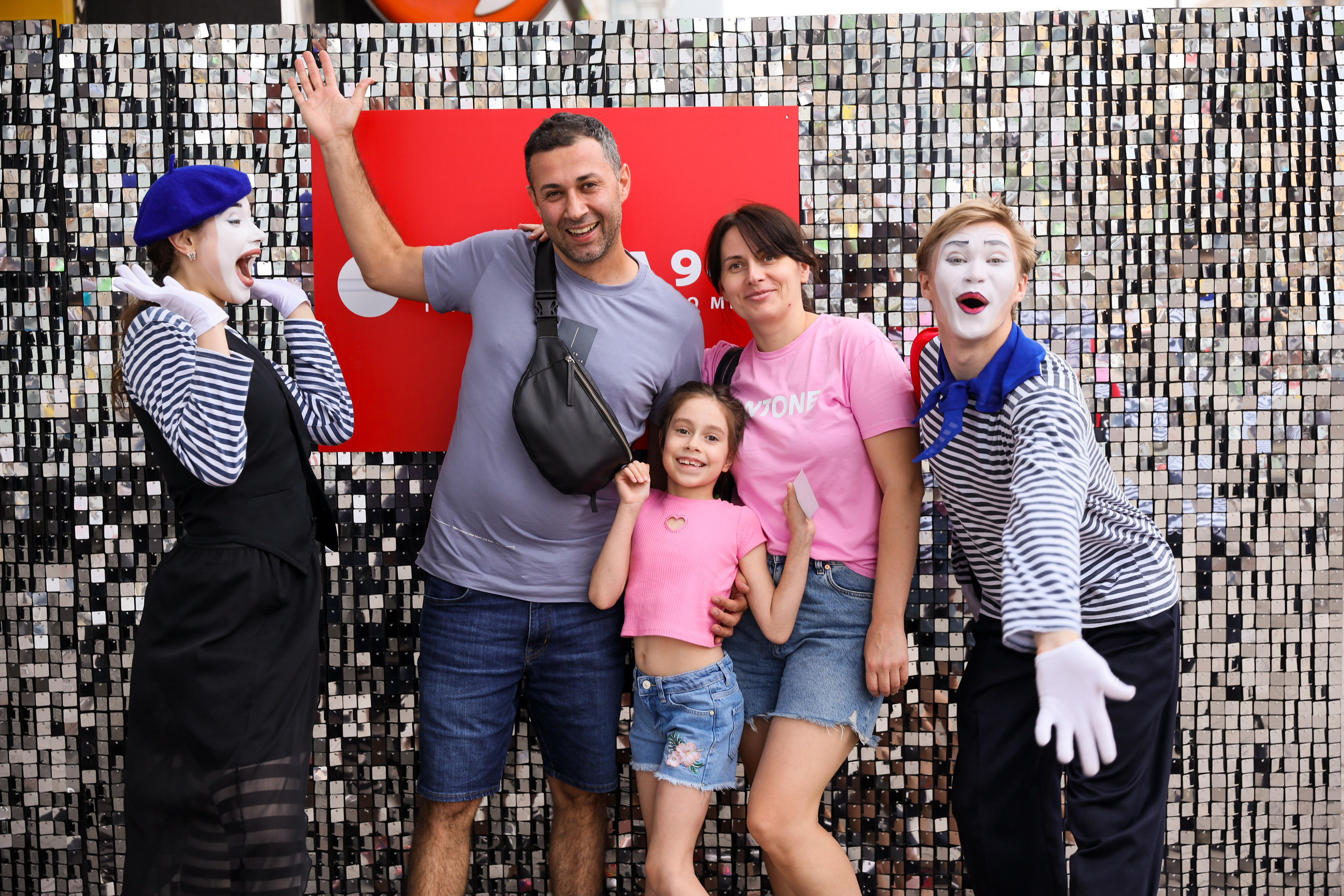 Аптека 911 (Фотомозаїка). Аренды интерактивных фотозон в Харькове