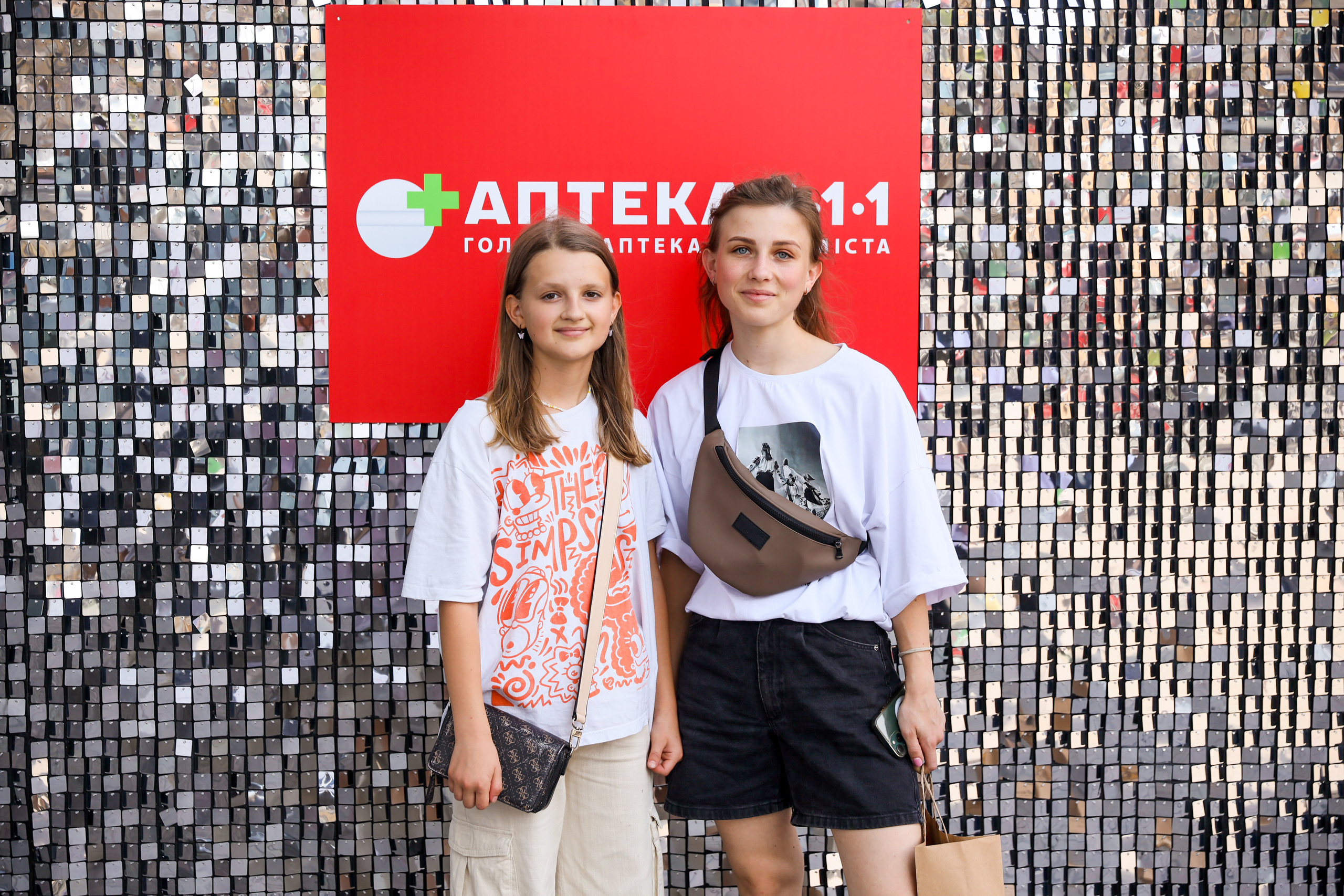 Аптека 911 (Фотомозаїка). Аренды интерактивных фотозон в Харькове