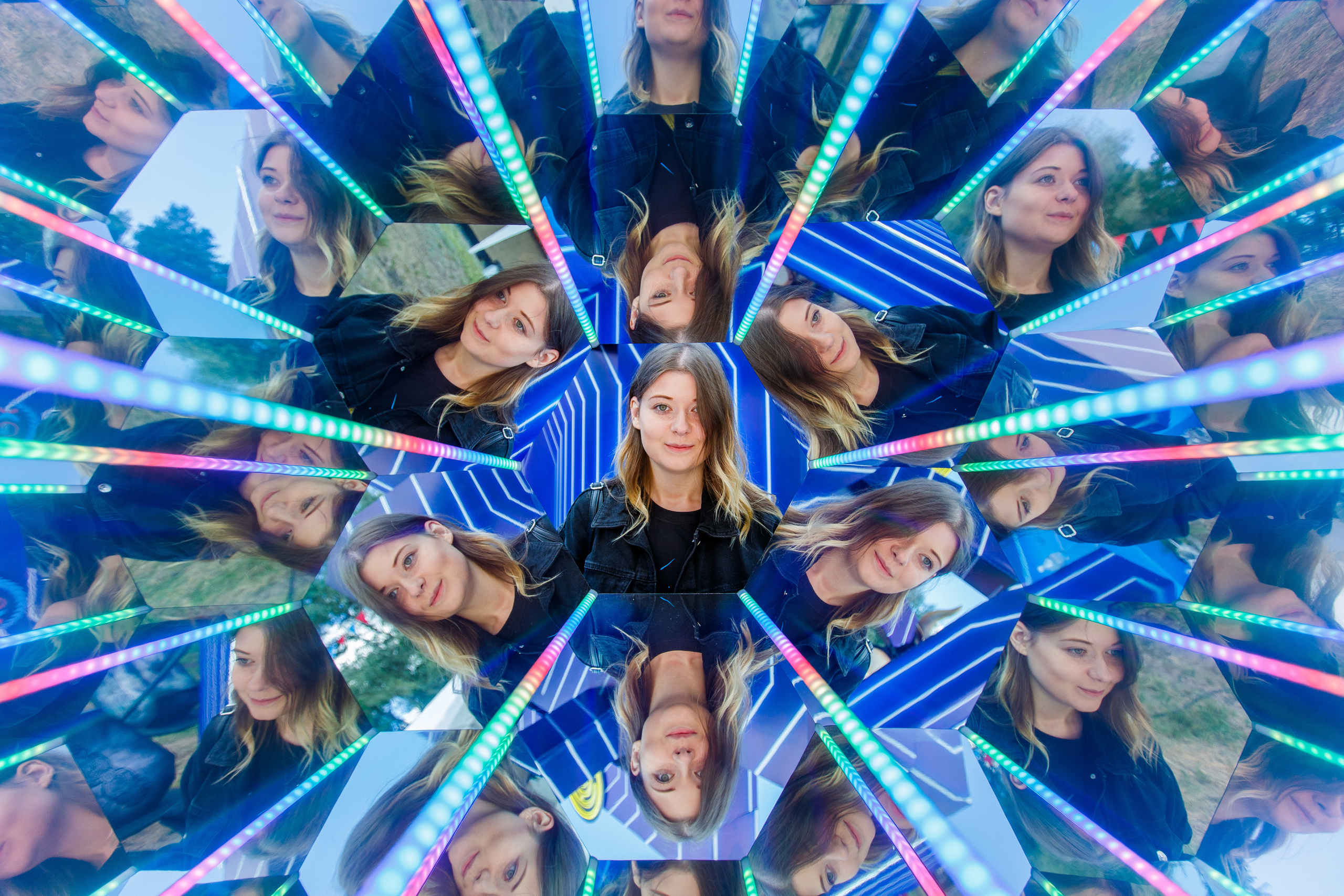 NIX (04.09.2021). Аренды интерактивных фотозон в Харькове