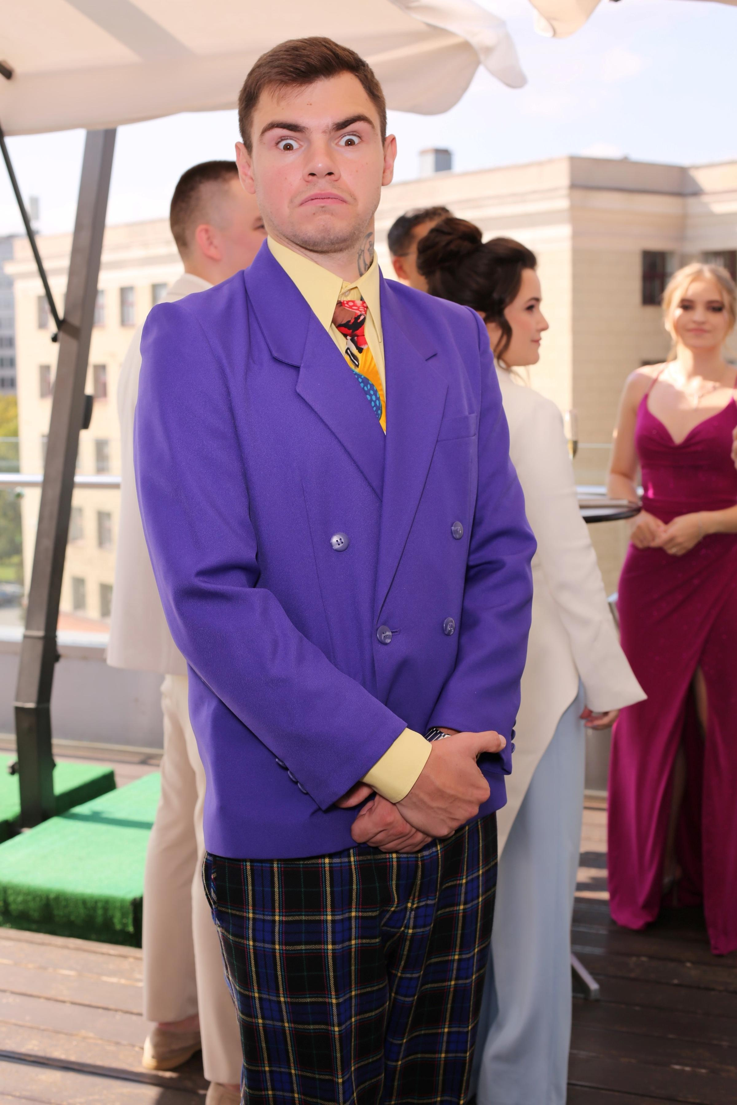 Максим та Іветта (AiR PhotoBox). Оренда інтерактивних фотозон у Харкові