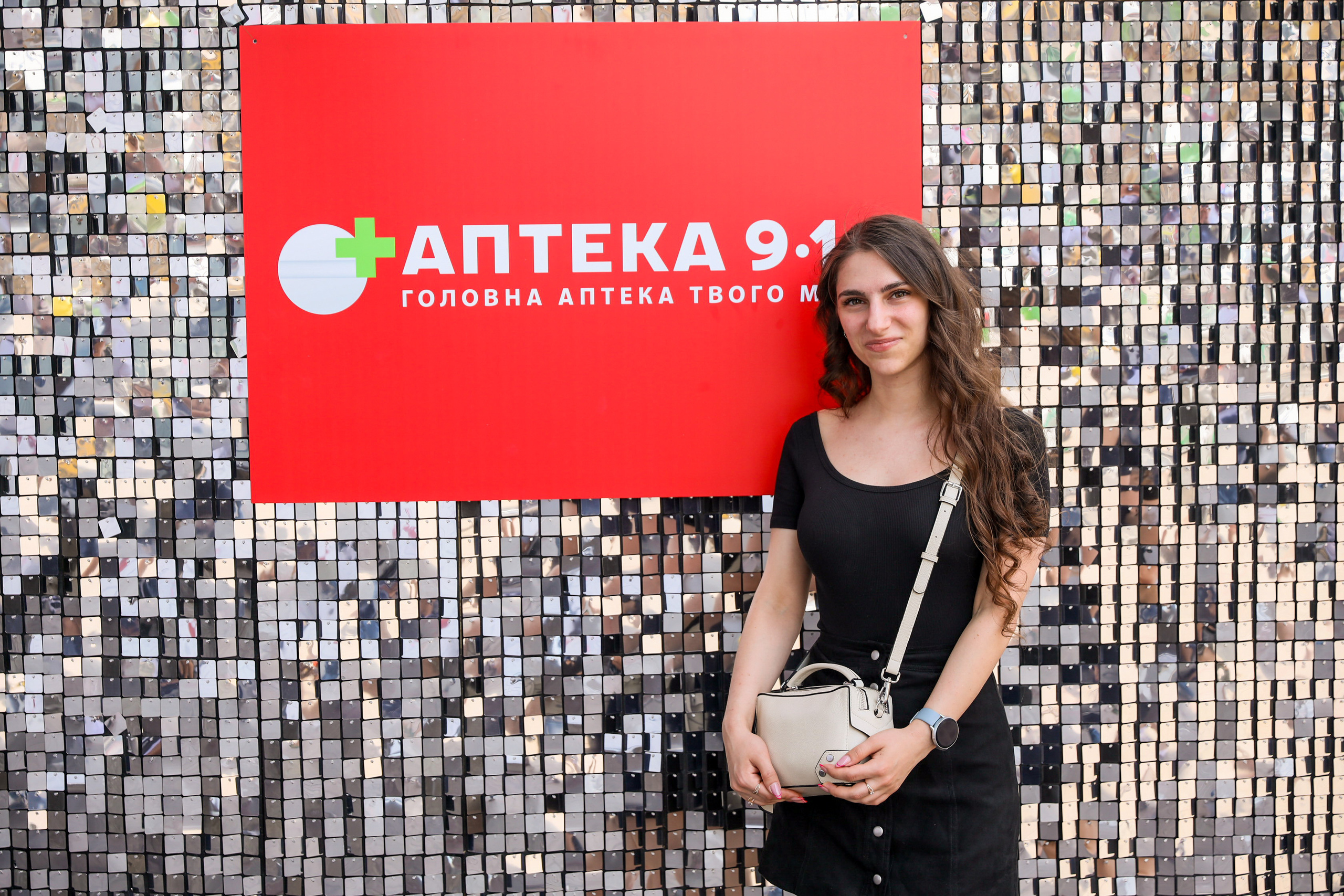Аптека 911 (Фотомозаїка). Аренды интерактивных фотозон в Харькове