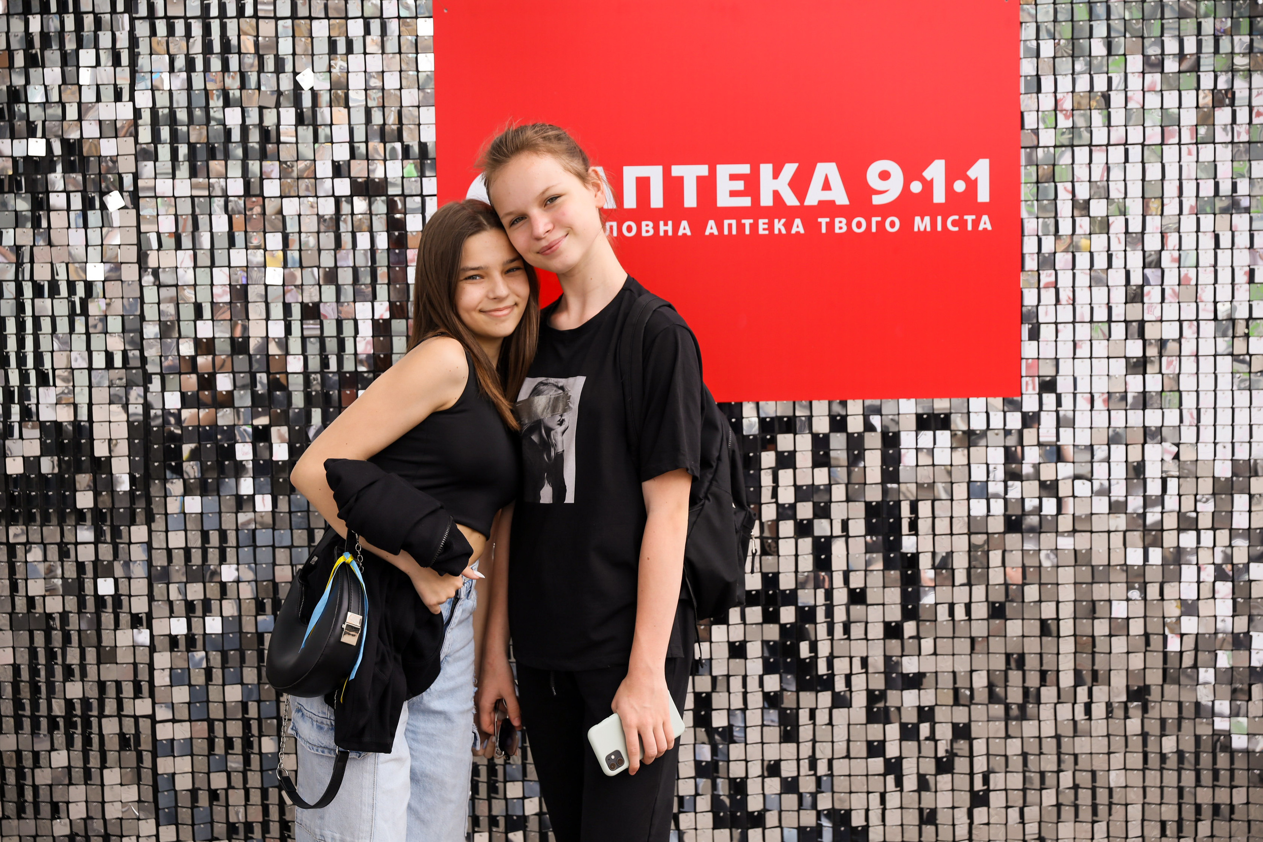 Аптека 911 (Фотомозаїка). Аренды интерактивных фотозон в Харькове