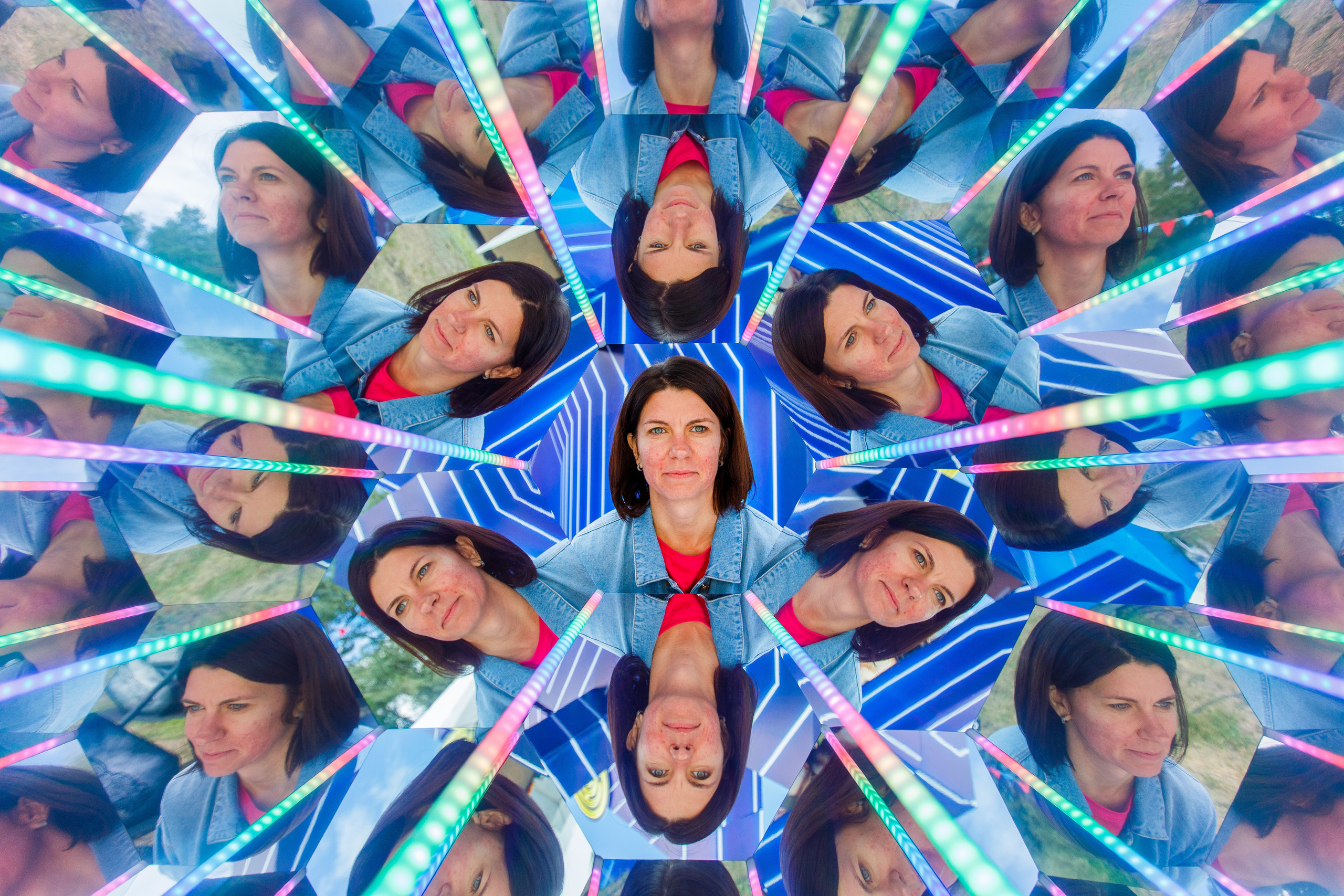 NIX (04.09.2021). Аренды интерактивных фотозон в Харькове