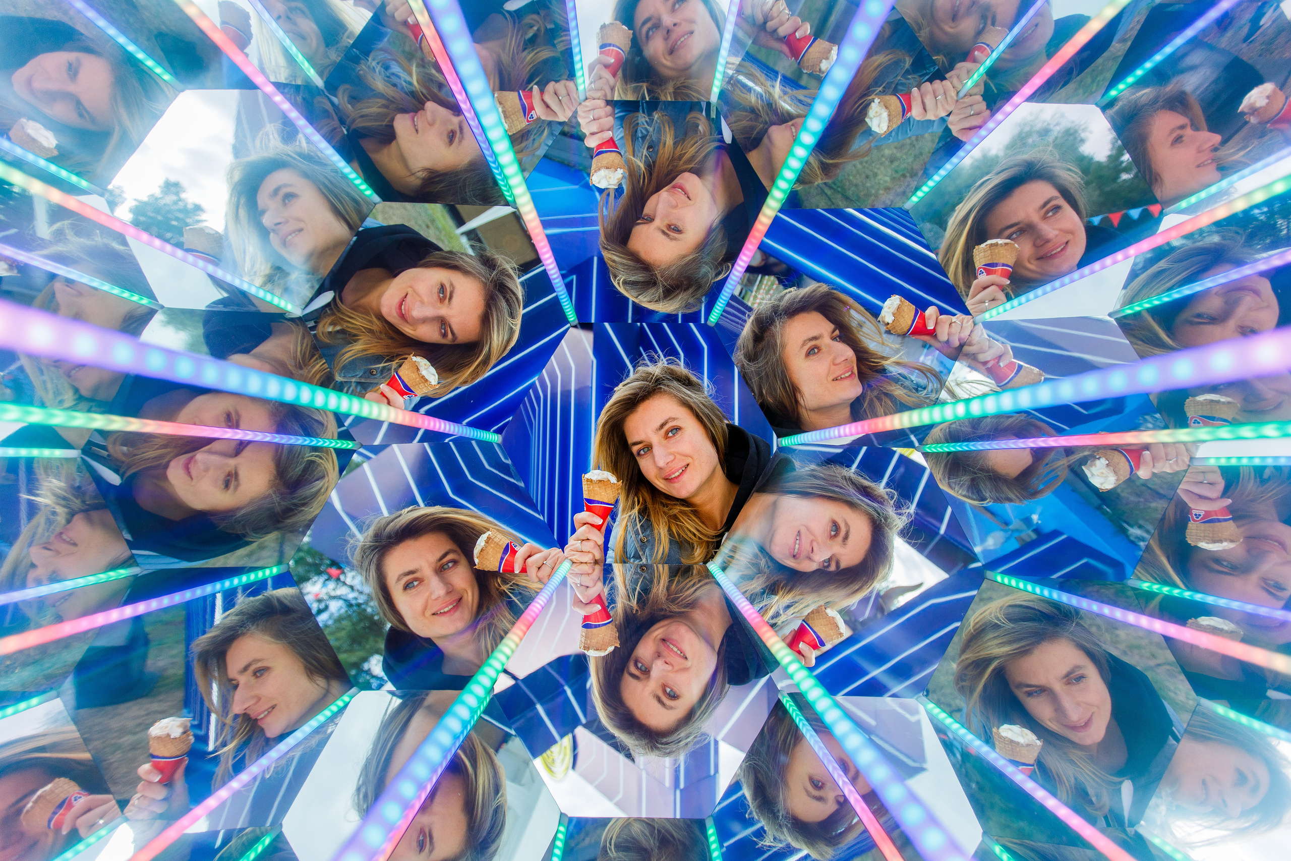 NIX (04.09.2021). Аренды интерактивных фотозон в Харькове