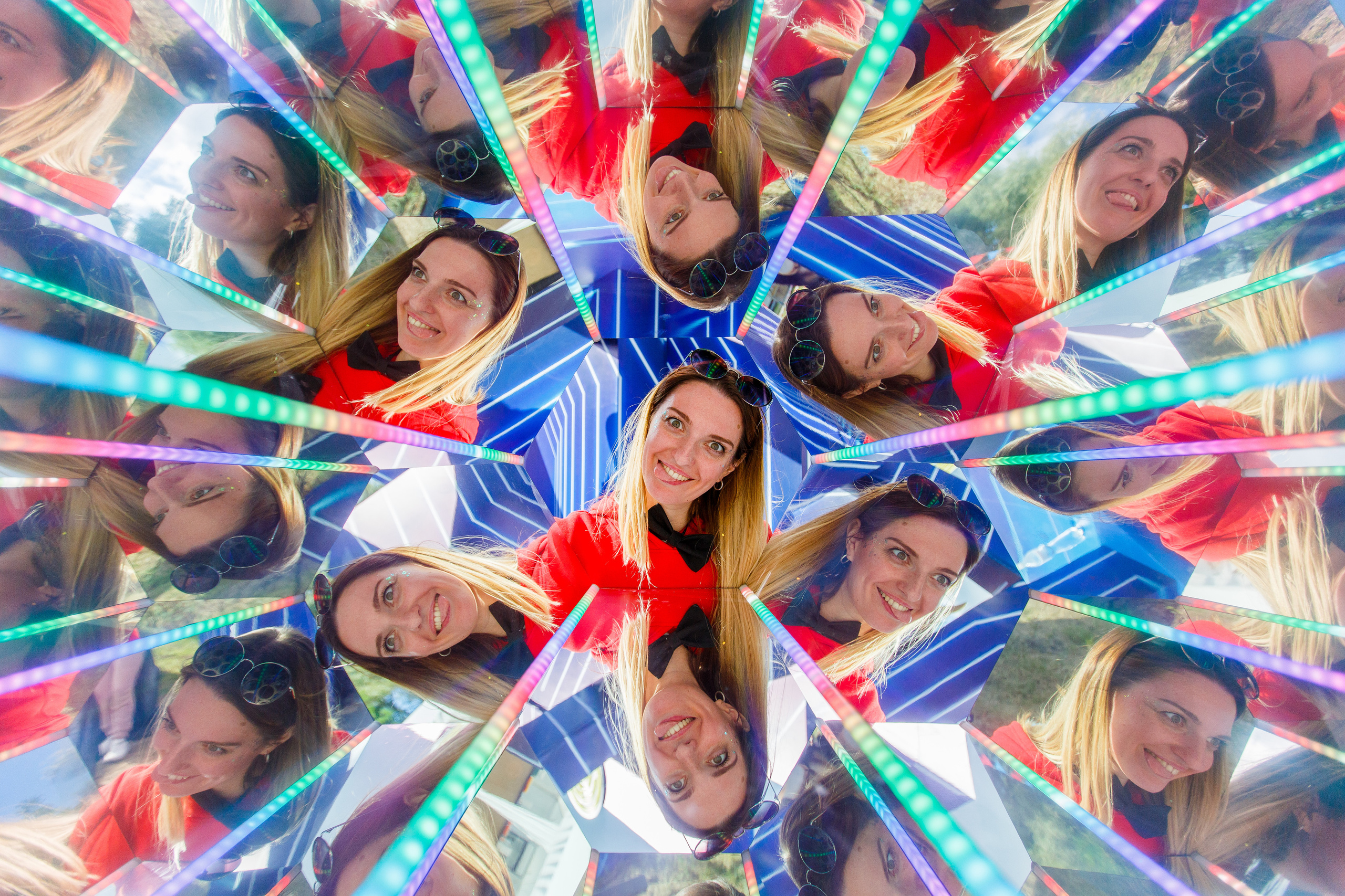 NIX (04.09.2021). Аренды интерактивных фотозон в Харькове