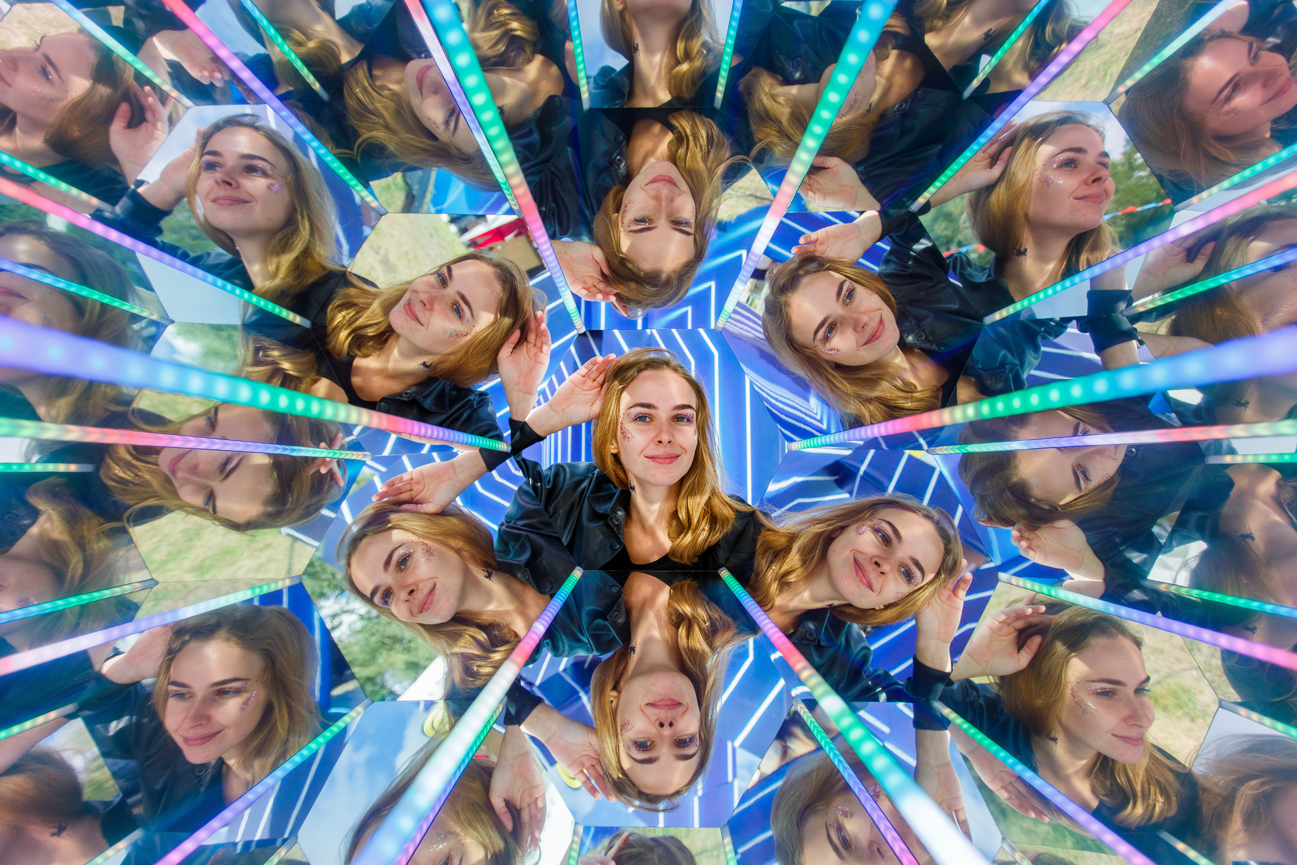 NIX (04.09.2021). Аренды интерактивных фотозон в Харькове