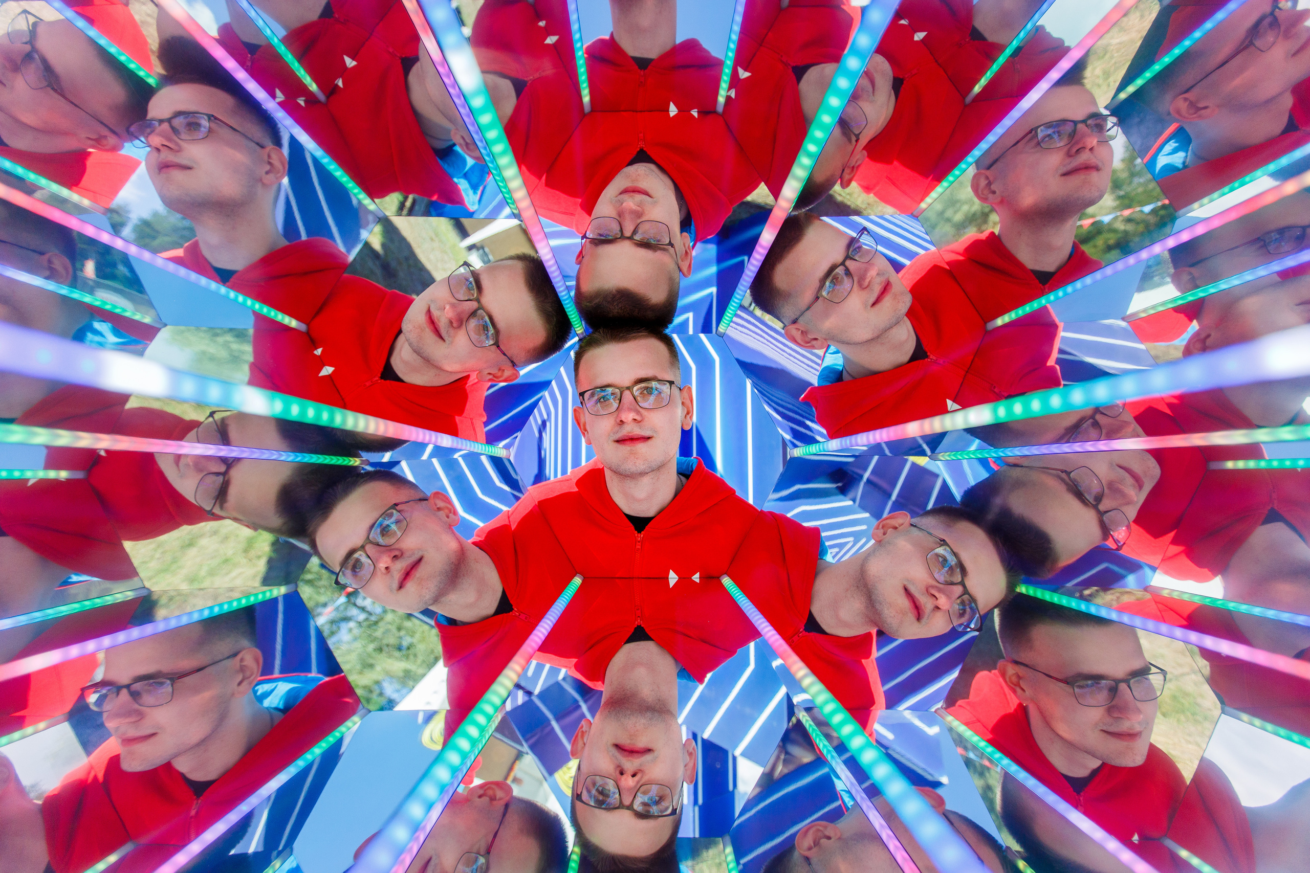 NIX (04.09.2021). Аренды интерактивных фотозон в Харькове