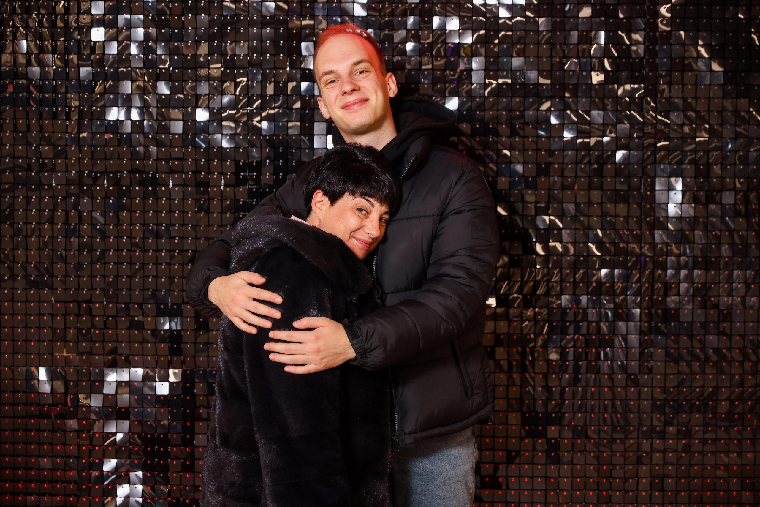 Фотомозаїка на 580 фото для ТРЦ Караван. Аренды интерактивных фотозон в Харькове