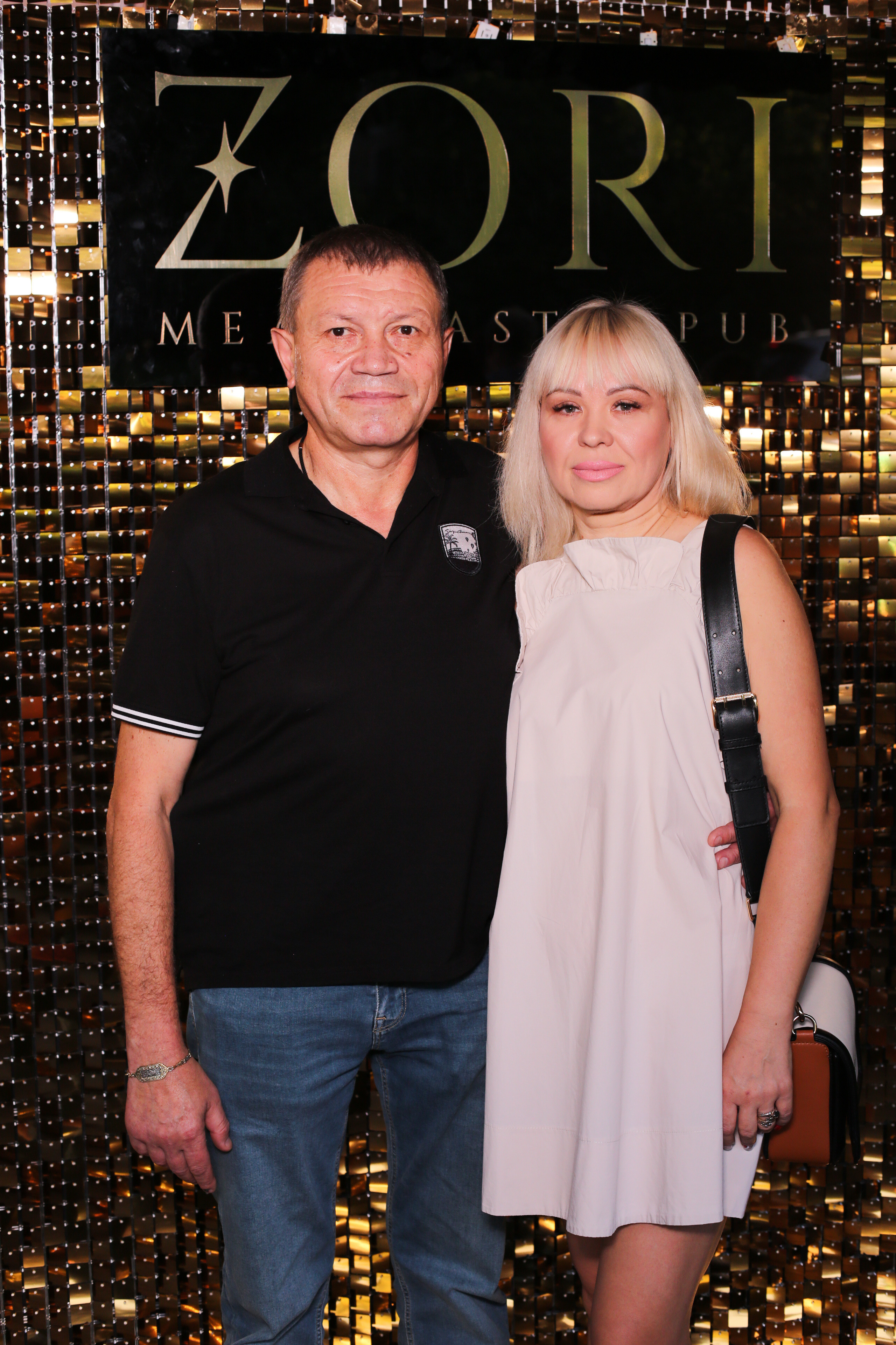 ДН Zori. Аренды интерактивных фотозон в Харькове