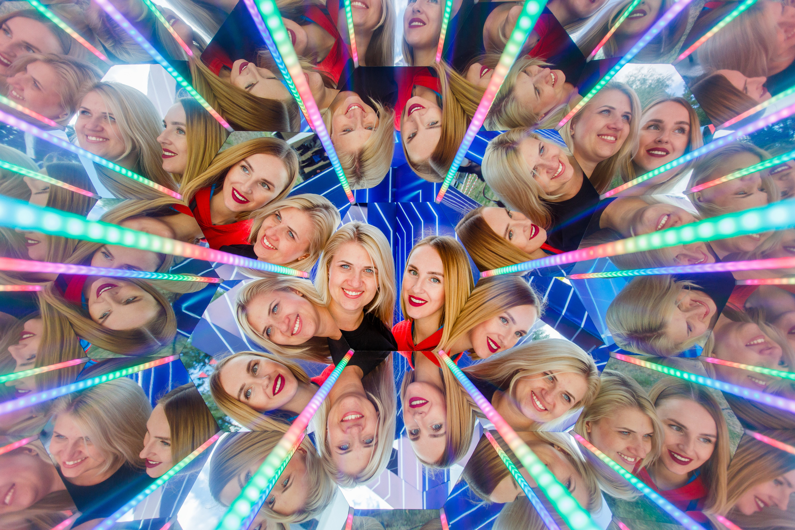 NIX (04.09.2021). Аренды интерактивных фотозон в Харькове