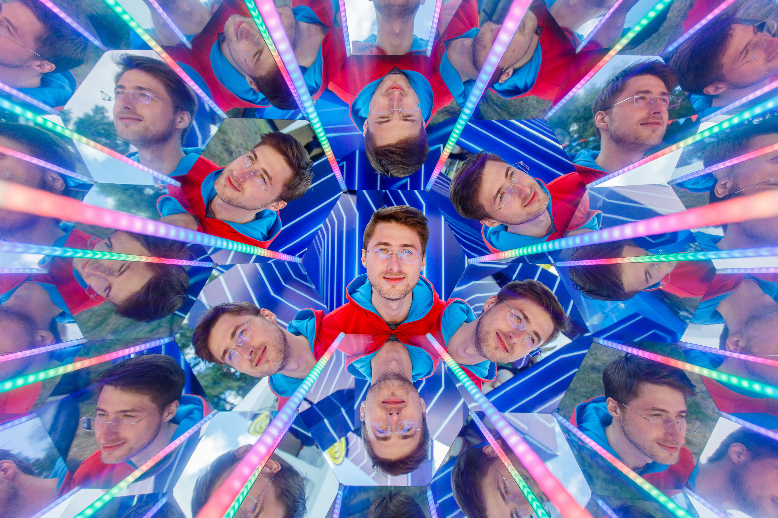 NIX (04.09.2021). Аренды интерактивных фотозон в Харькове