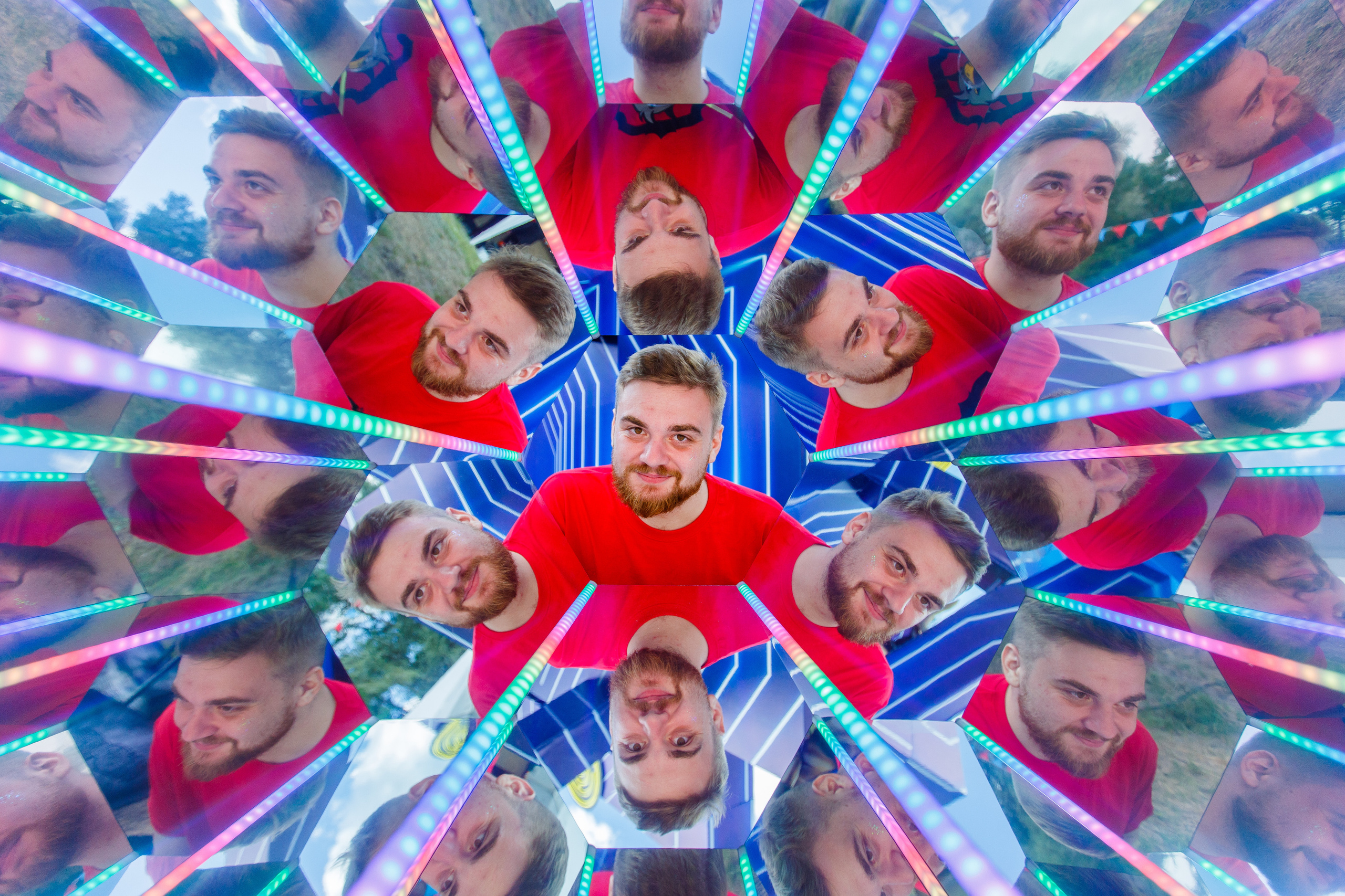 NIX (04.09.2021). Аренды интерактивных фотозон в Харькове