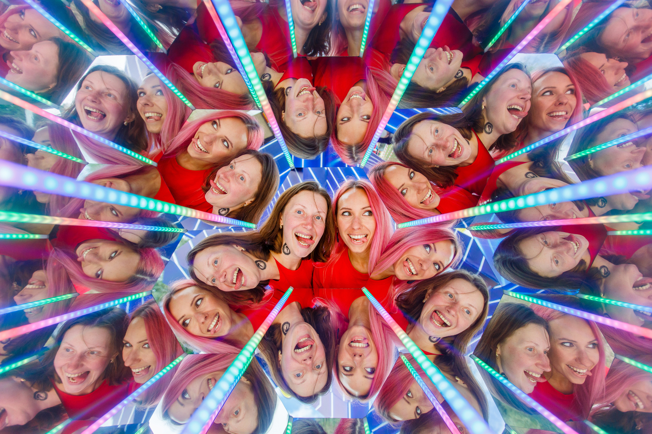 NIX (04.09.2021). Аренды интерактивных фотозон в Харькове