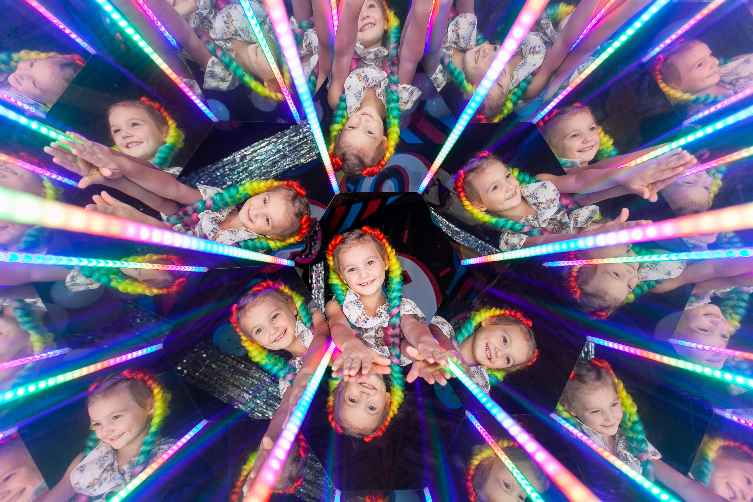 Калейдоскоп 28.08.2021. Аренды интерактивных фотозон в Харькове