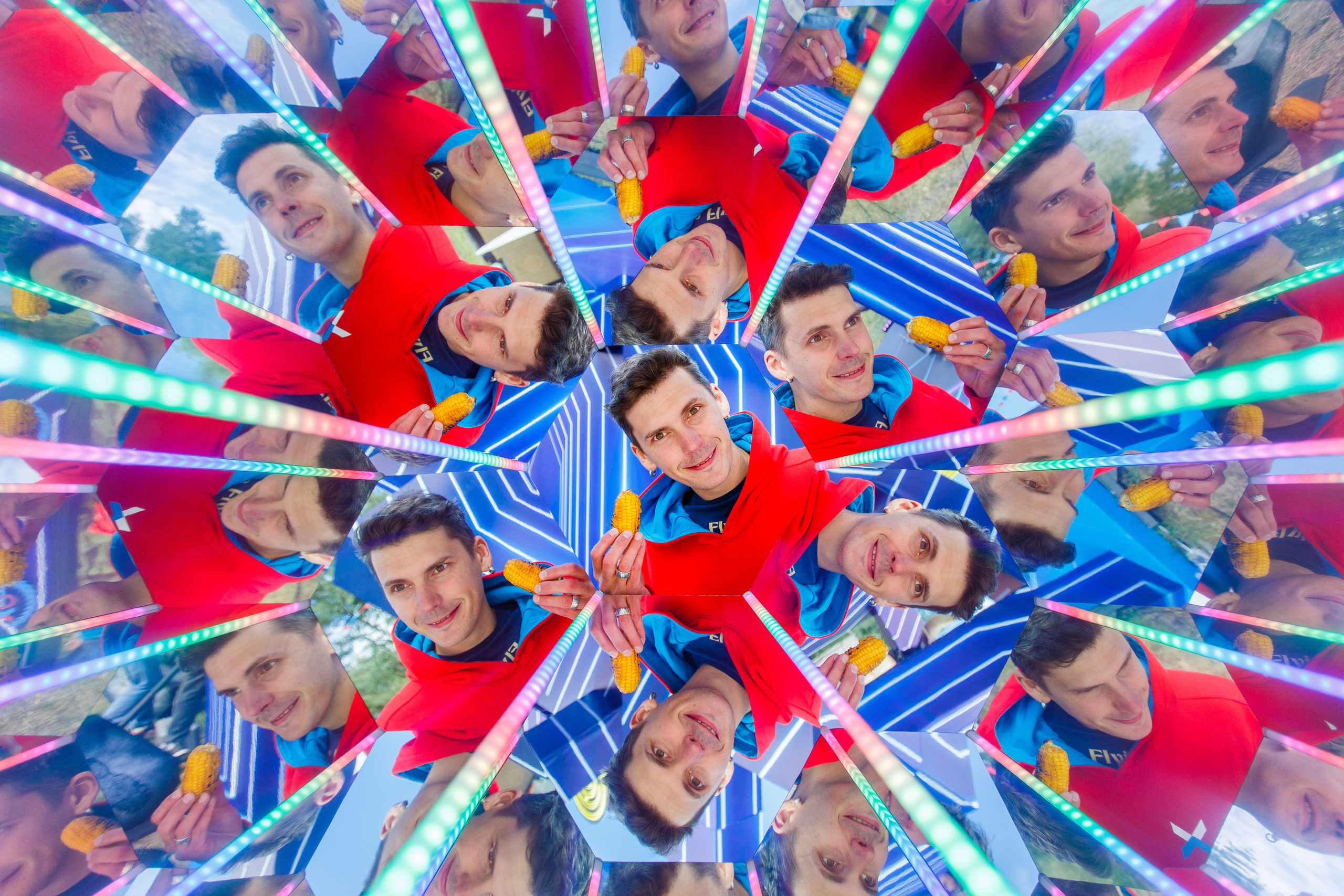 NIX (04.09.2021). Аренды интерактивных фотозон в Харькове