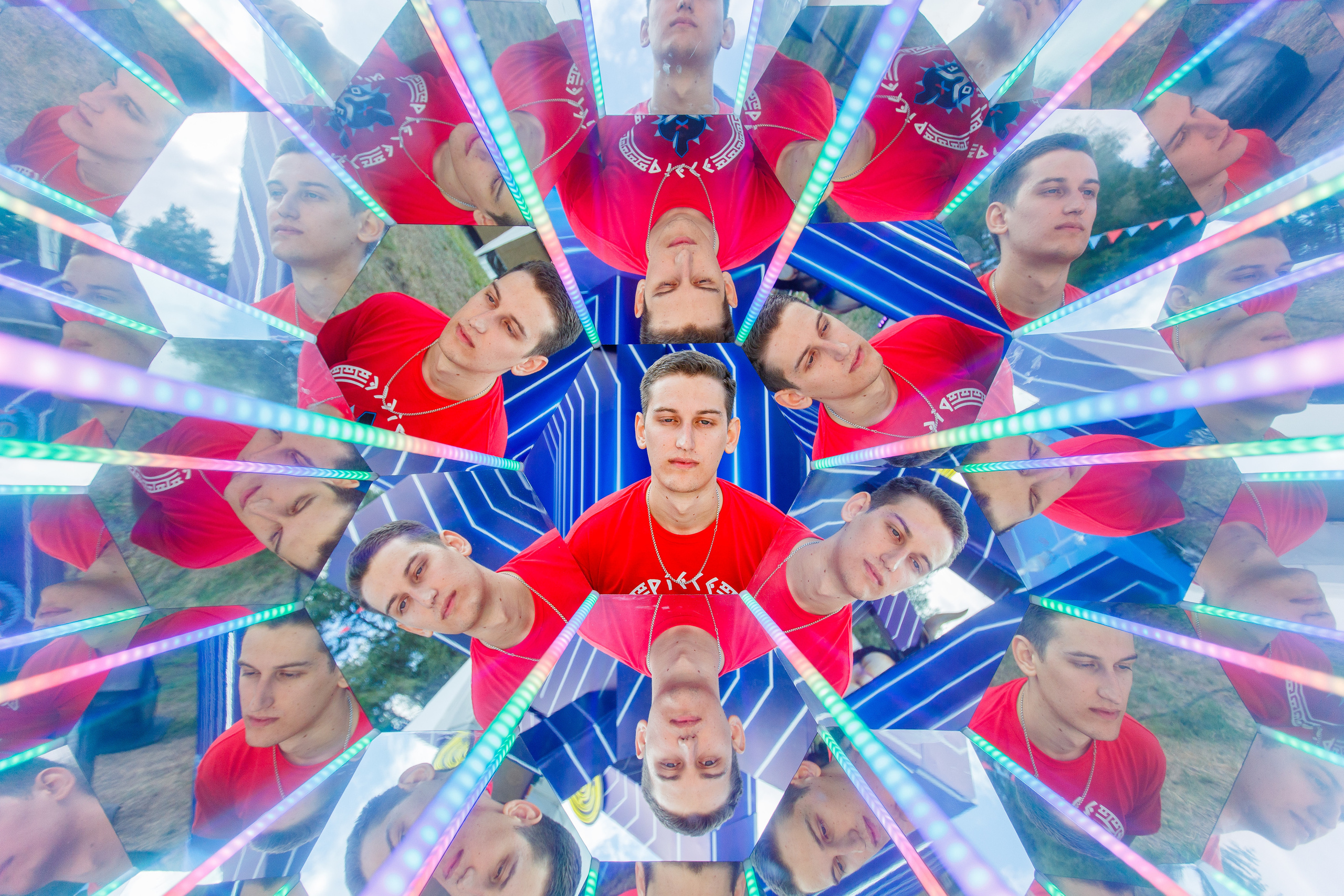 NIX (04.09.2021). Аренды интерактивных фотозон в Харькове