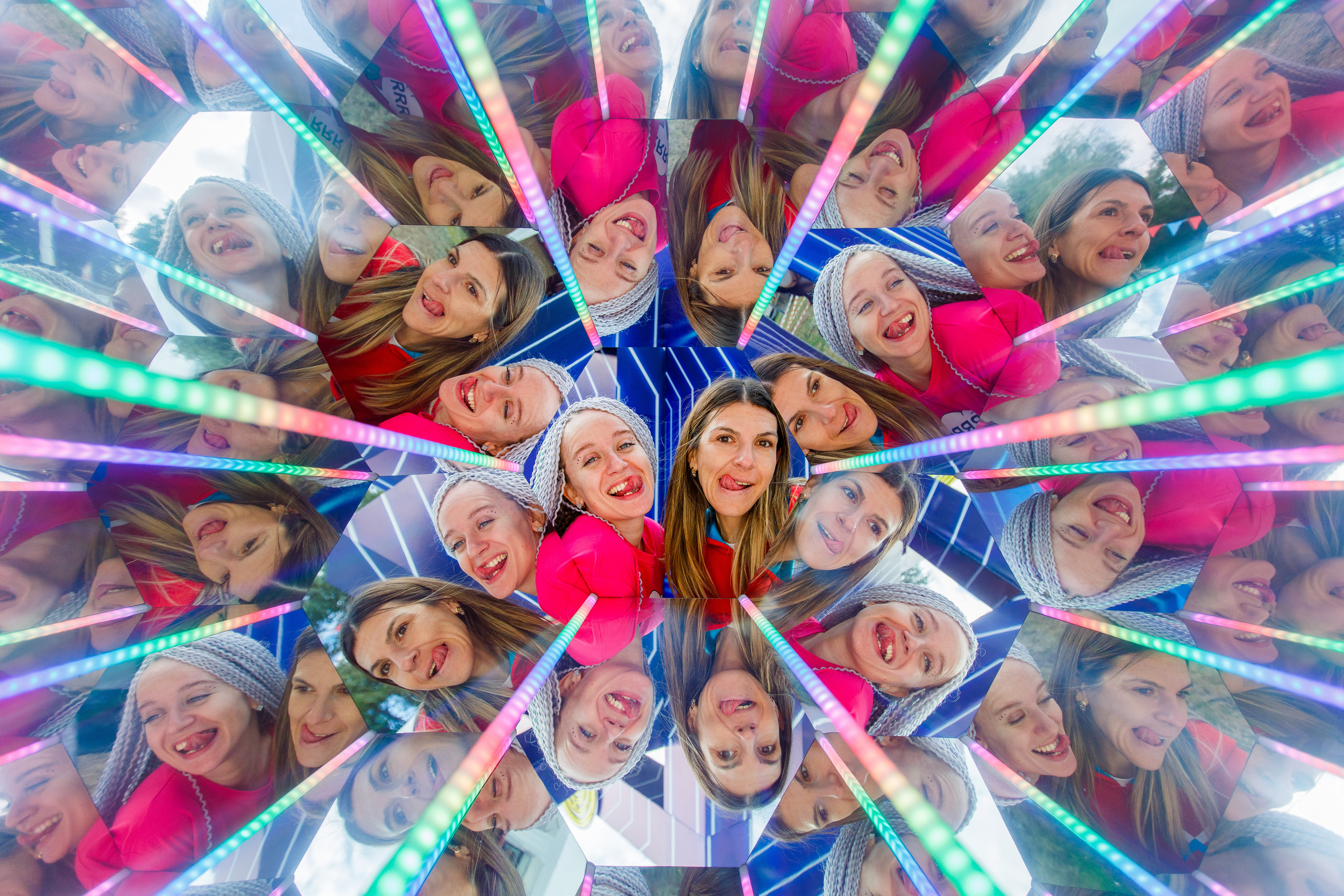 NIX (04.09.2021). Аренды интерактивных фотозон в Харькове