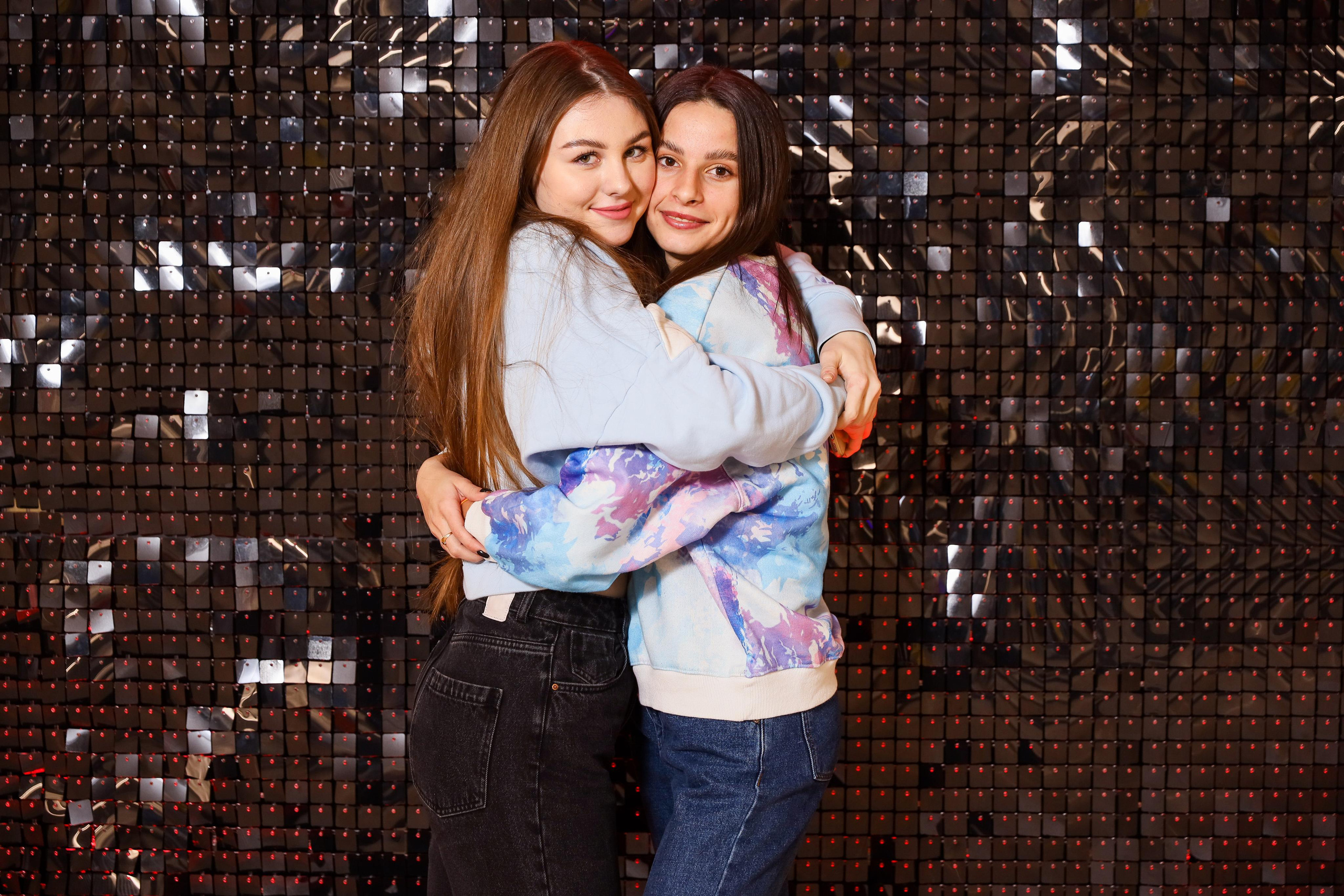 Фотомозаїка на 580 фото для ТРЦ Караван. Аренды интерактивных фотозон в Харькове