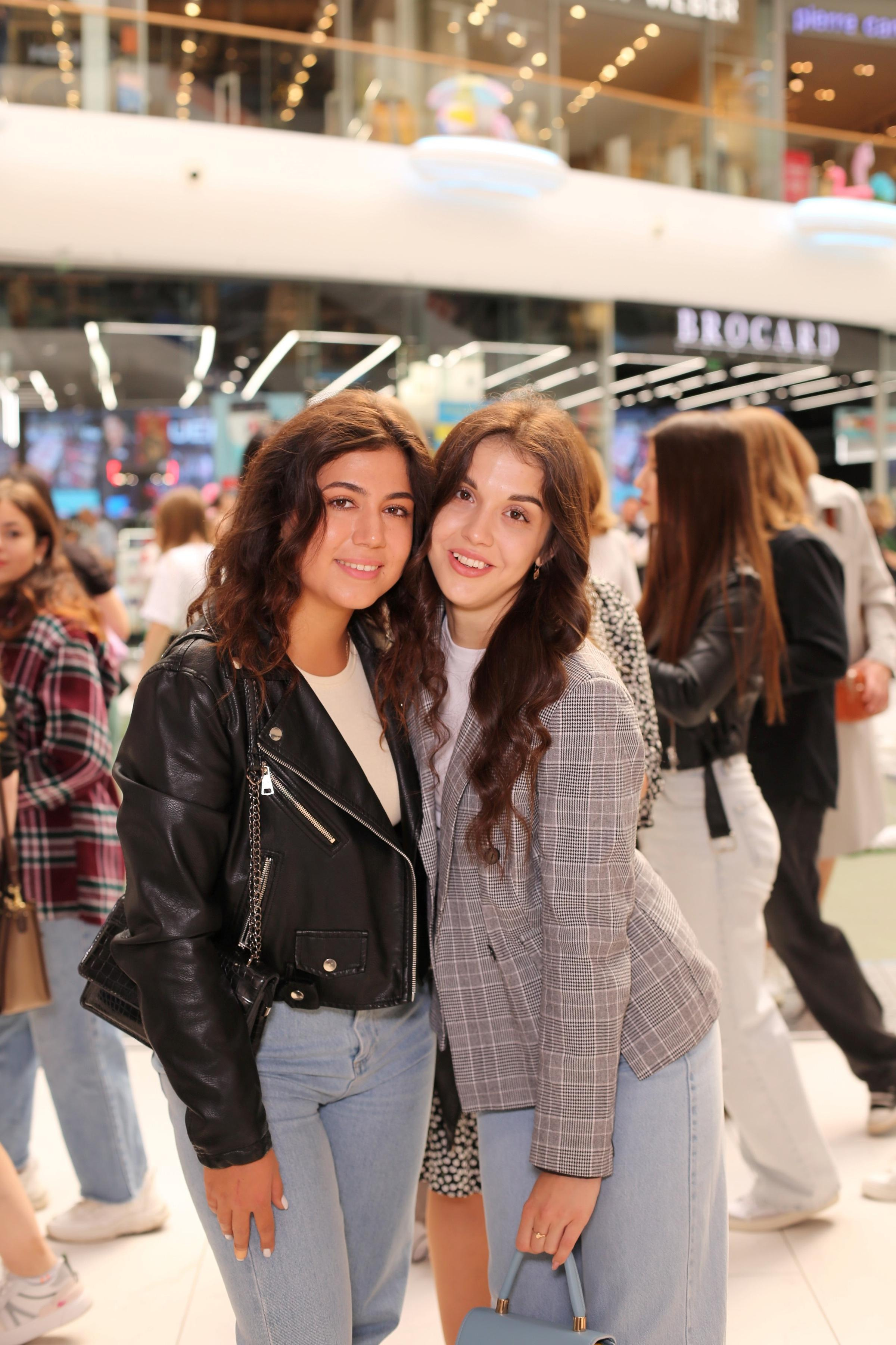 911 для НФАУ. Аренды интерактивных фотозон в Харькове