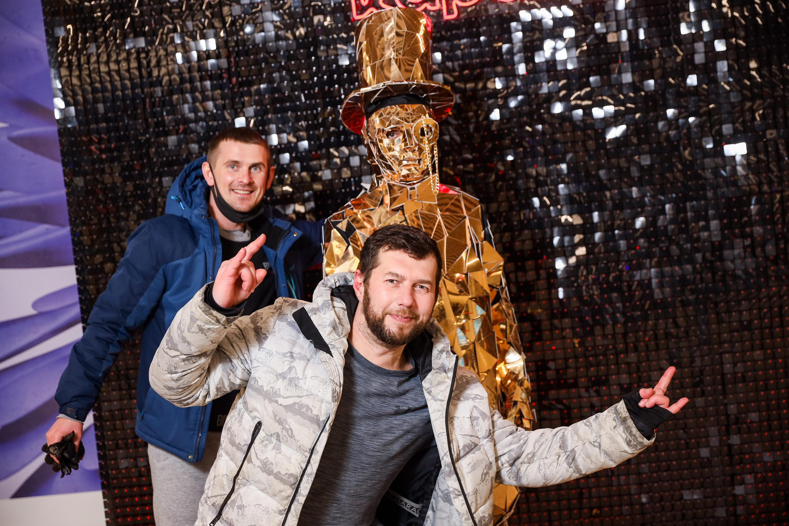 Фотомозаїка на 580 фото для ТРЦ Караван. Аренды интерактивных фотозон в Харькове