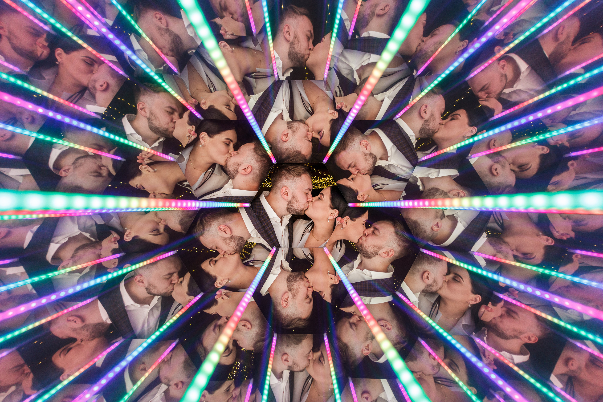 Калейдоскоп на свадьбе Алексея и Ання. Аренды интерактивных фотозон в Харькове