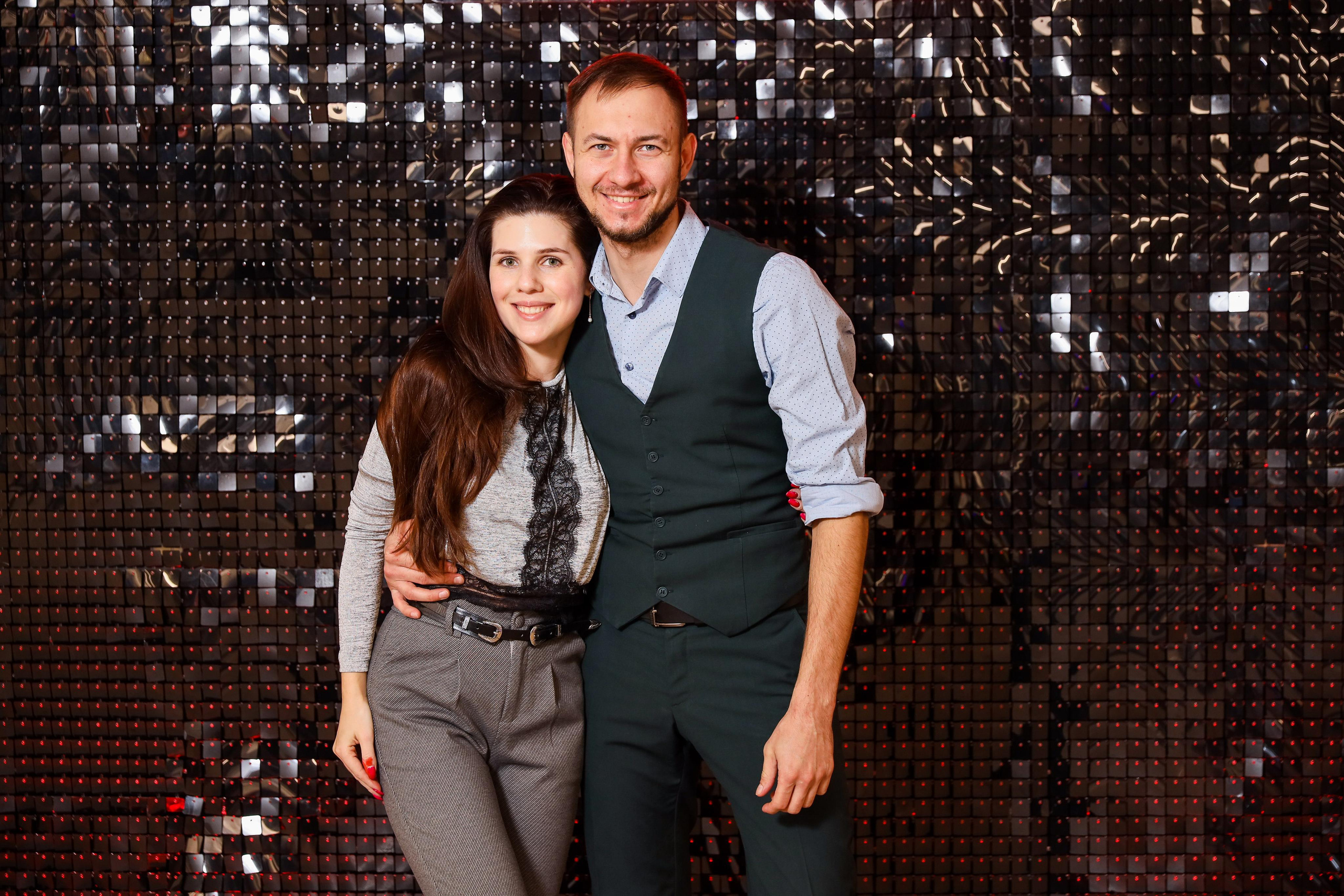 Фотомозаїка на 580 фото для ТРЦ Караван. Аренды интерактивных фотозон в Харькове