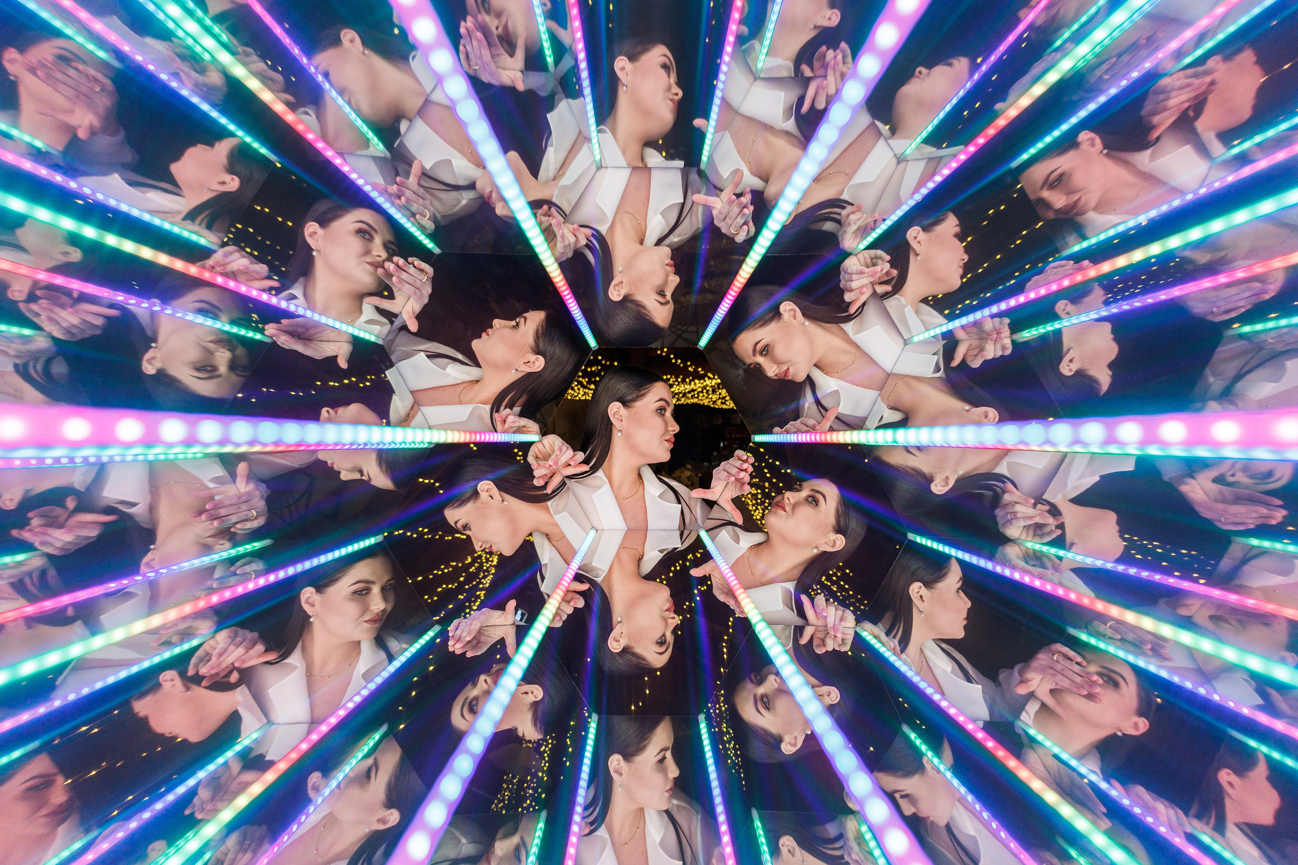 Калейдоскоп на свадьбе Алексея и Ання. Аренды интерактивных фотозон в Харькове